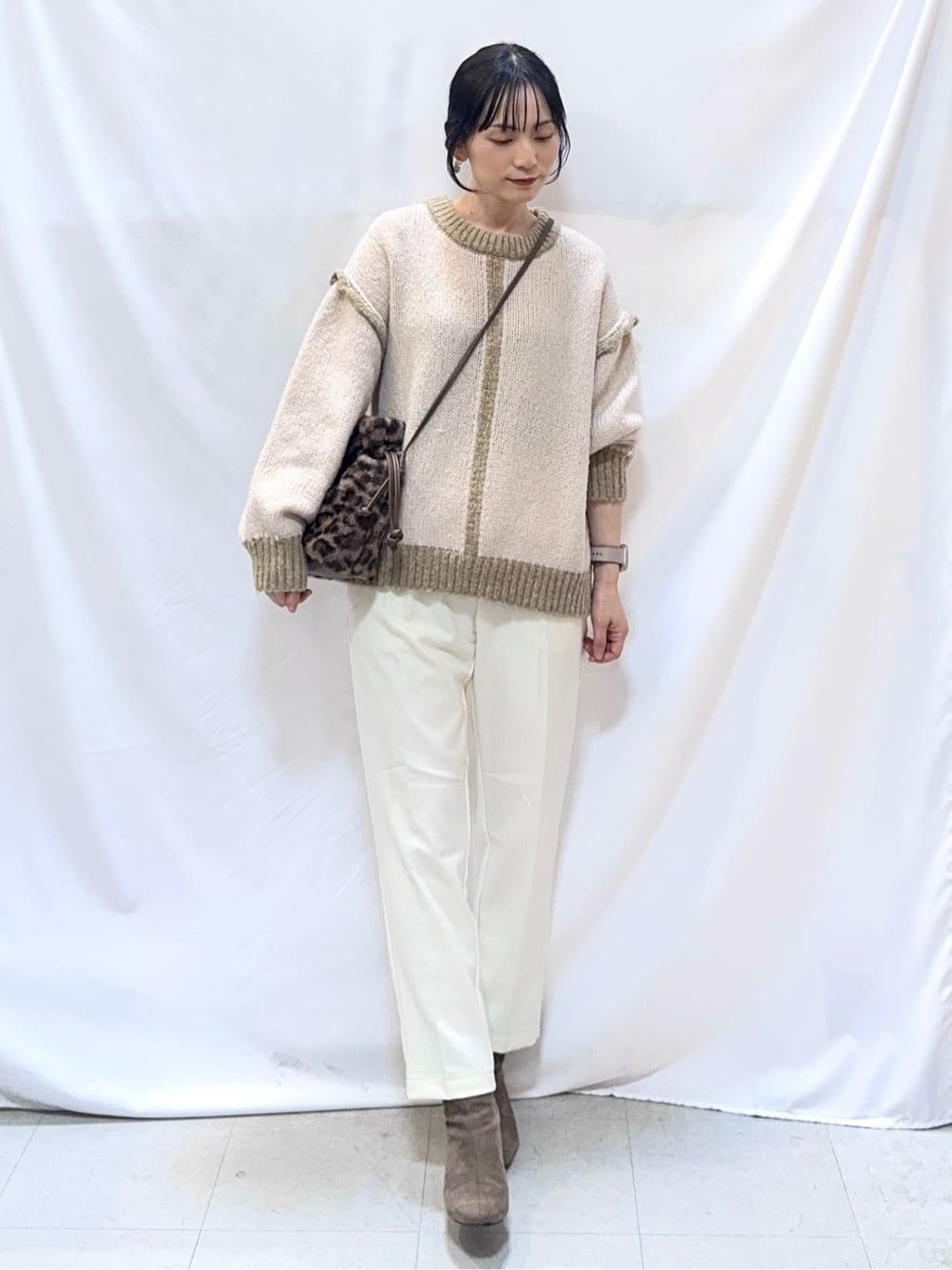 𝐇𝐢𝐫𝐨𝐦𝐢さんの「SHOO･LA･RUE｜【S-LL】美シルエットの タンドツイードブルゾン」を使ったコーディネート