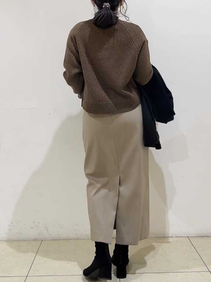 watanabeさんの「UNTITLED｜【セットアップ可/ゆったり】ウール混ラメニット」を使ったコーディネート