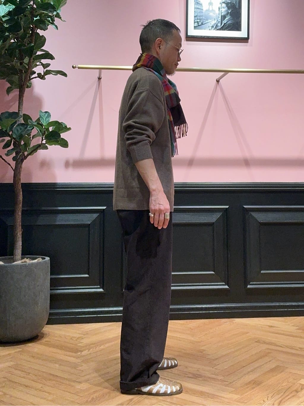 torigoeさんの「DRESSTERIOR｜◆【干場義雅&times;DRESSTERIOR】ウールカシミヤニット」を使ったコーディネート