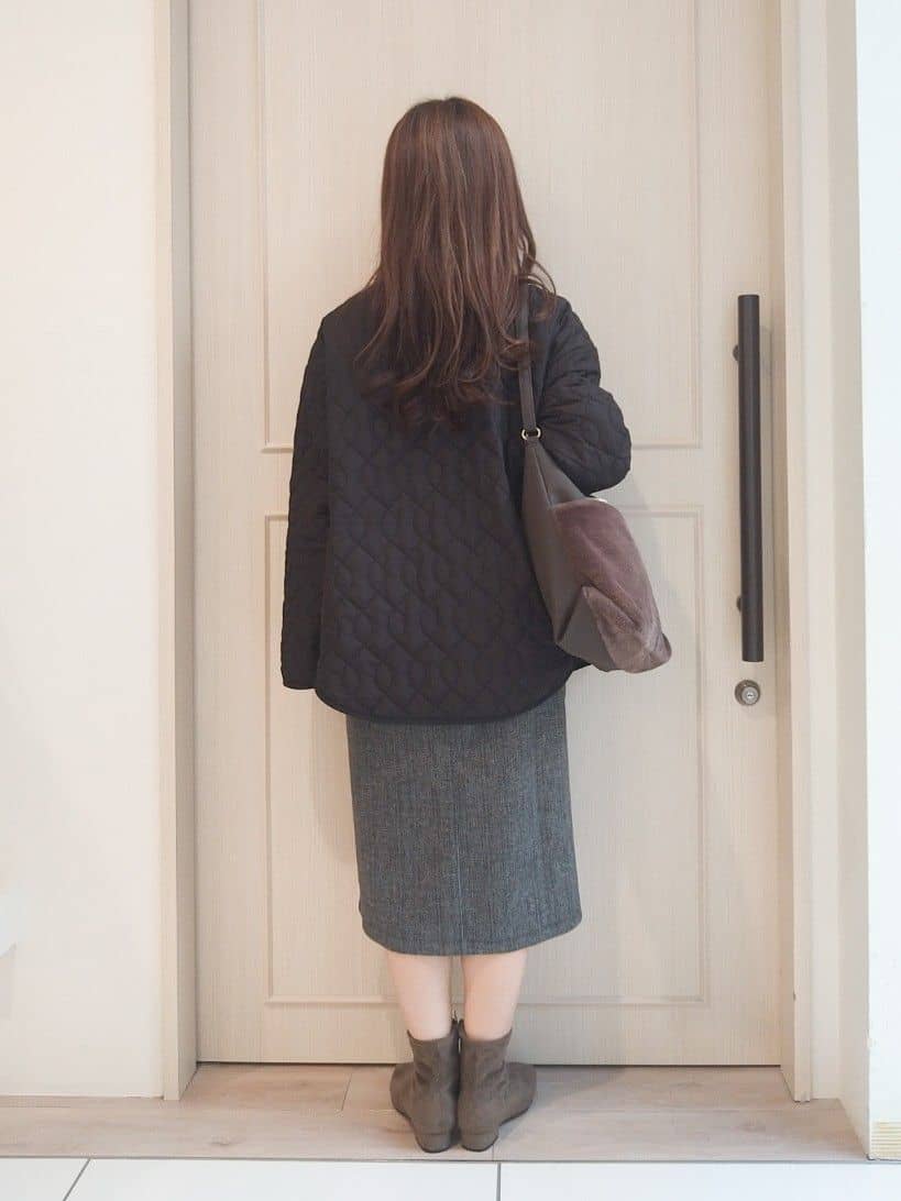 mi-saさんの「SHOO･LA･RUE｜【2点セット/洗濯機可】時短でコーデが決まる ジャンドレ+リブインナー」を使ったコーディネート
