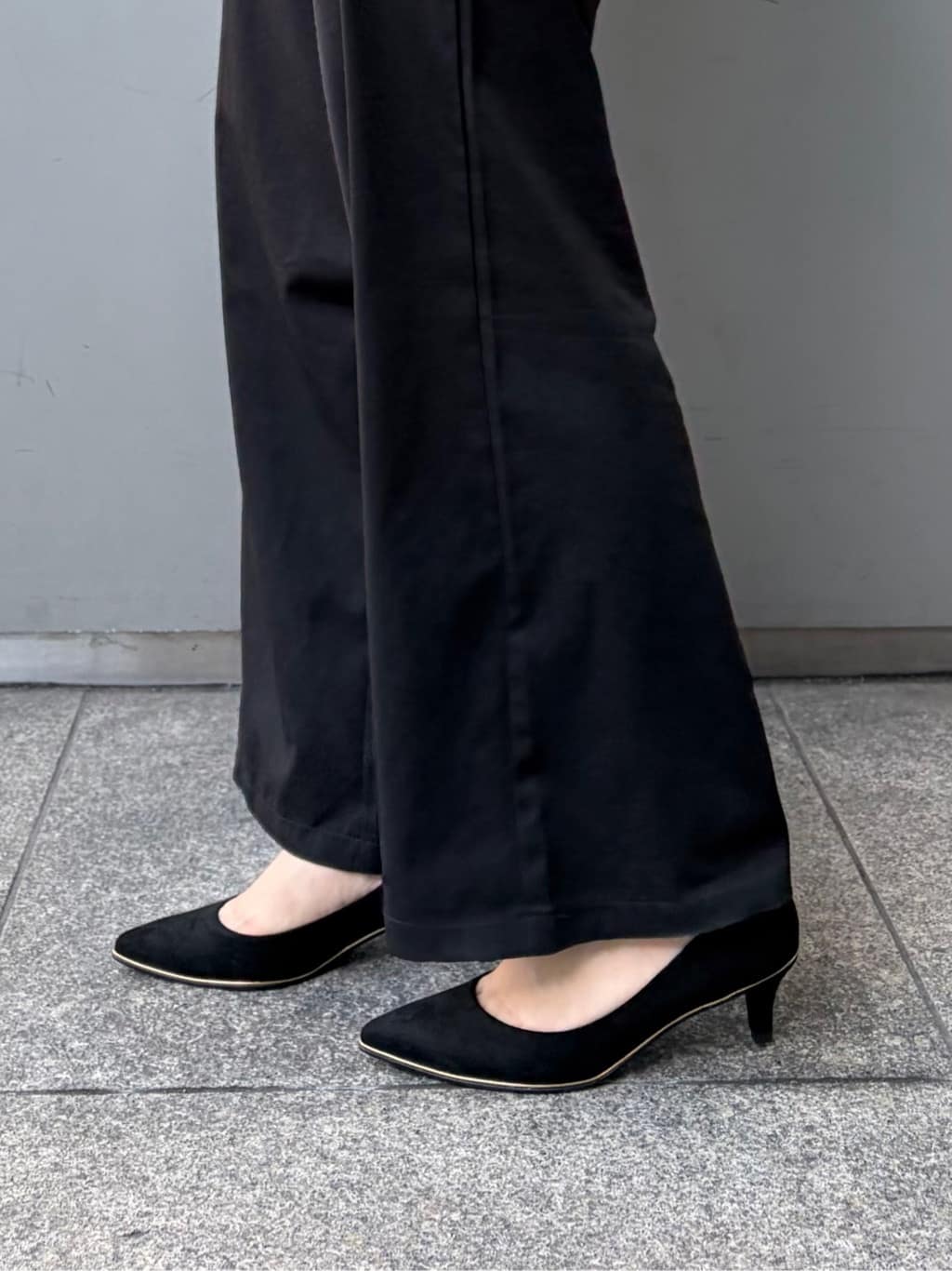あずみさんの「ESPERANZA｜◆【晴雨兼用/12時間パンプス】約5.5cm　歩きやすくて疲れにくい」を使ったコーディネート