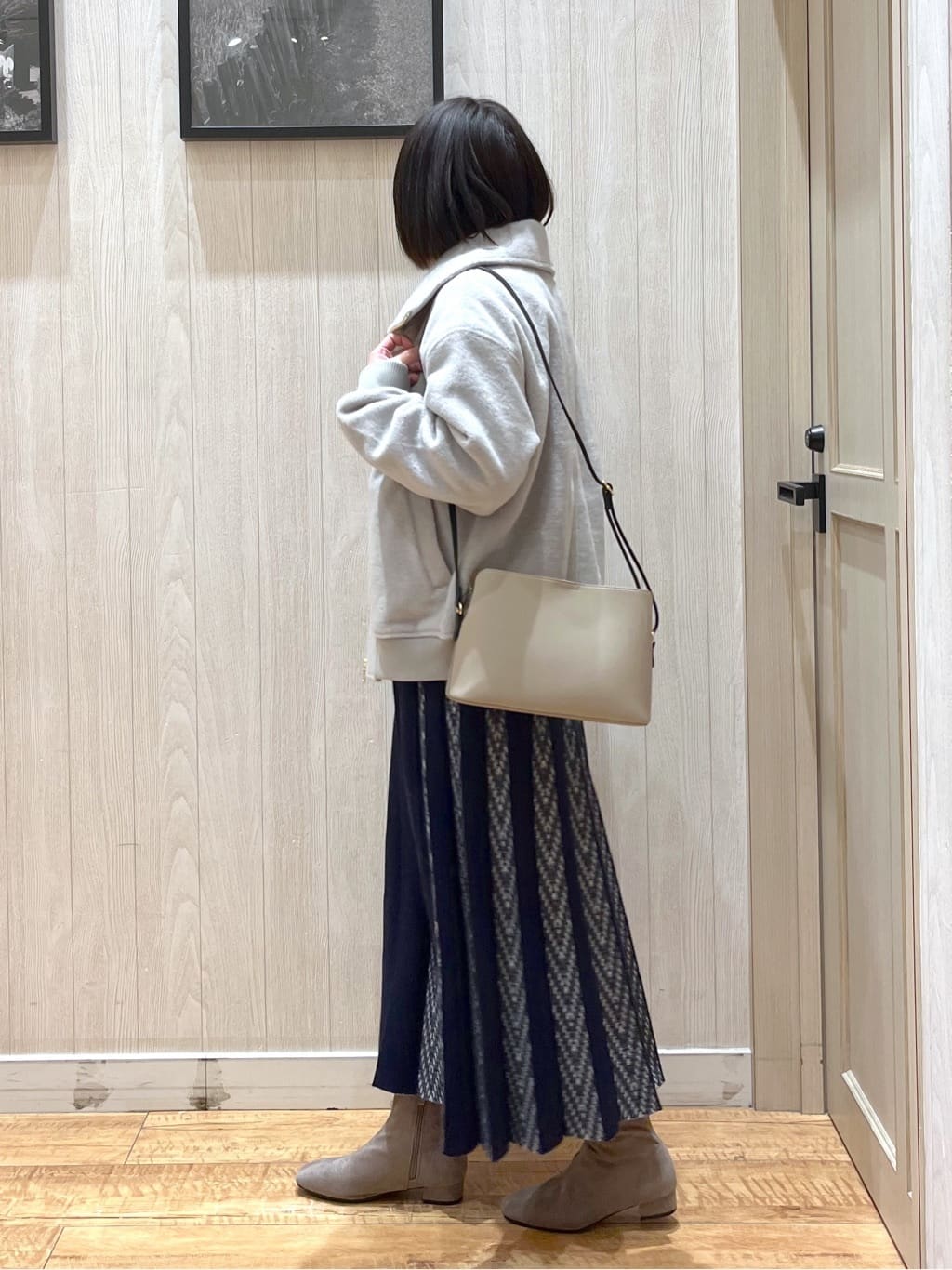 shirayuuuさんの「SHOO･LA･RUE｜【S-LL】軽くてふんわりあたたかい スライバージャケット」を使ったコーディネート