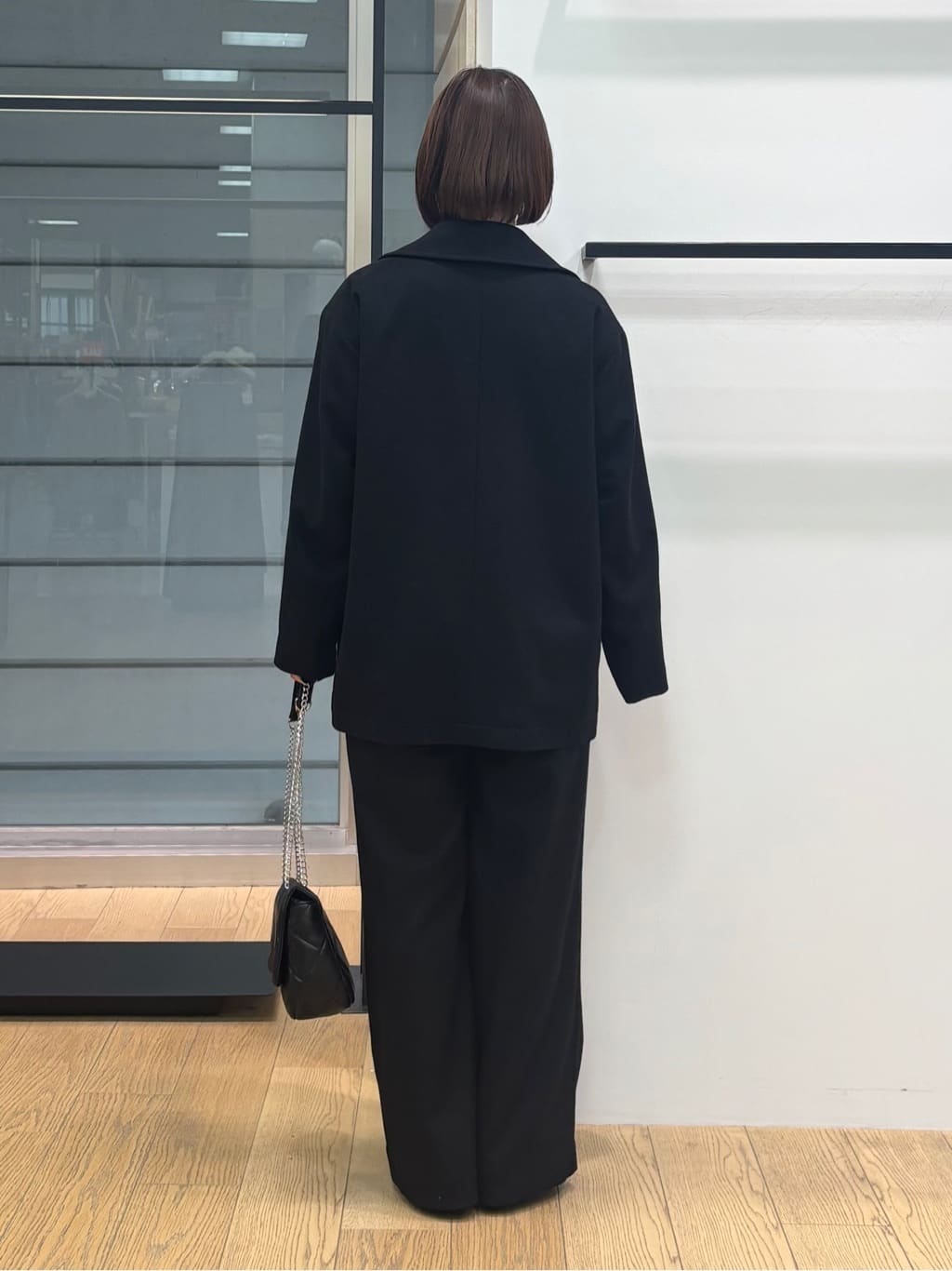 asamiさんの「INDIVI｜【褒められパンツ／ウール混】ウォームウール ワイドパンツ」を使ったコーディネート