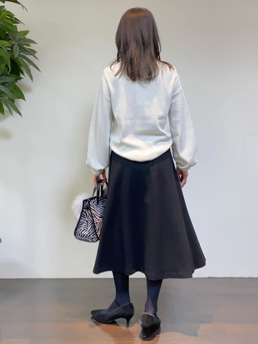 tomoさんの「UNTITLED｜【トレンド/撥水機能/防寒】ショートダウンコート」を使ったコーディネート