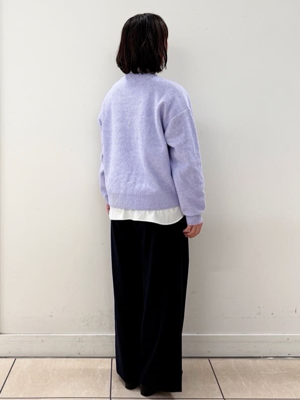 KIKIさんの「Reflect｜【選べる5色／ゆったりシルエット】Vネックスパンコールニット」を使ったコーディネート