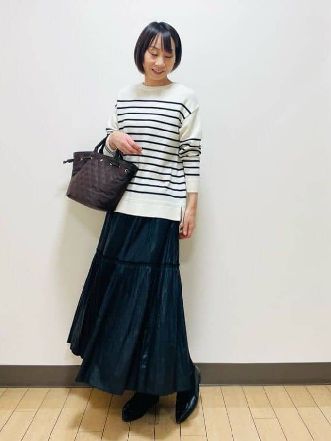 Riiさんの「Reflect｜【腰周りすっきり◎】プリーツギャザースカート」を使ったコーディネート