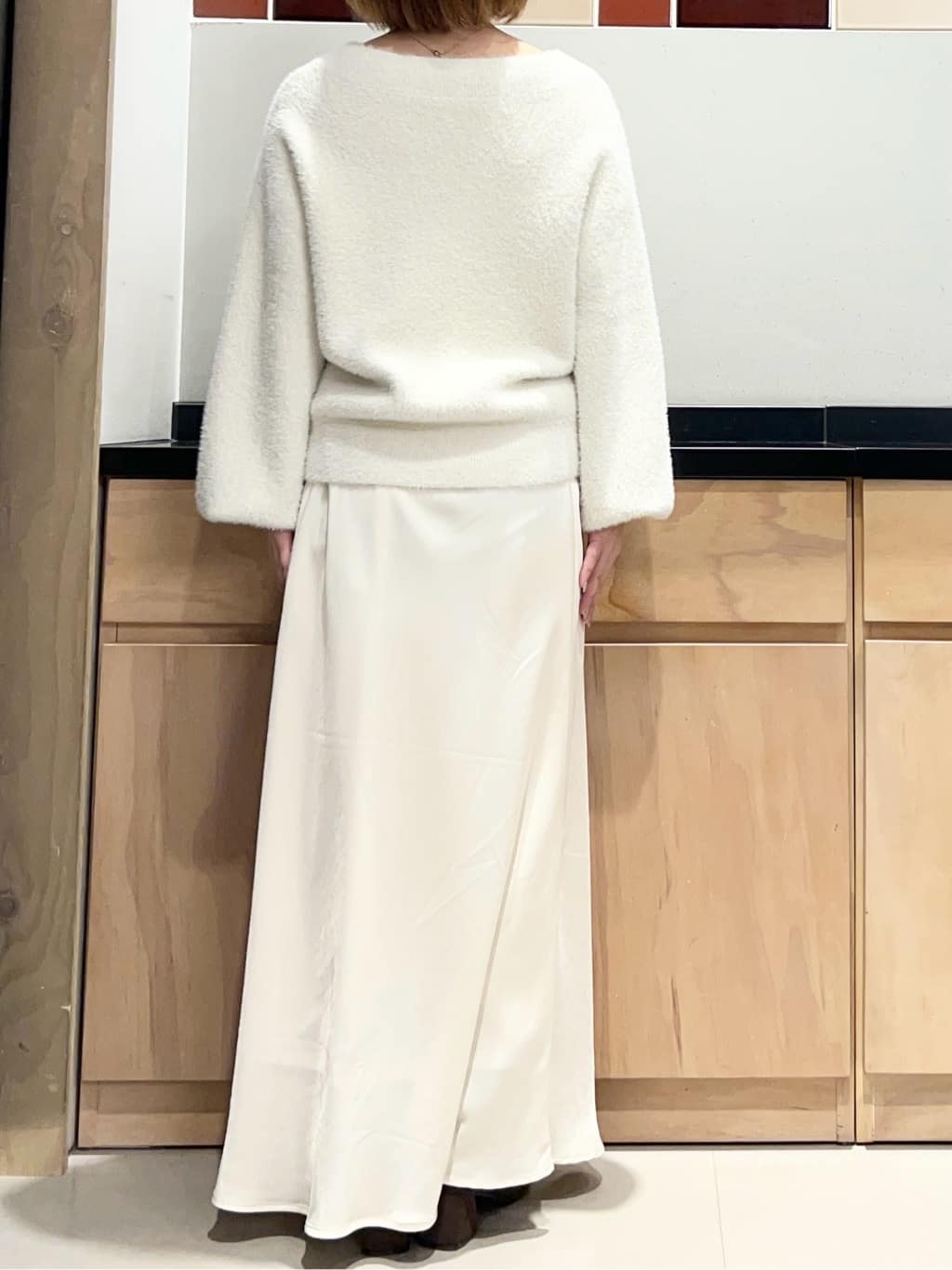 かのさんの「THE SHOP TK｜纏うだけで大人上品 シャギーチェスターハーフコート」を使ったコーディネート