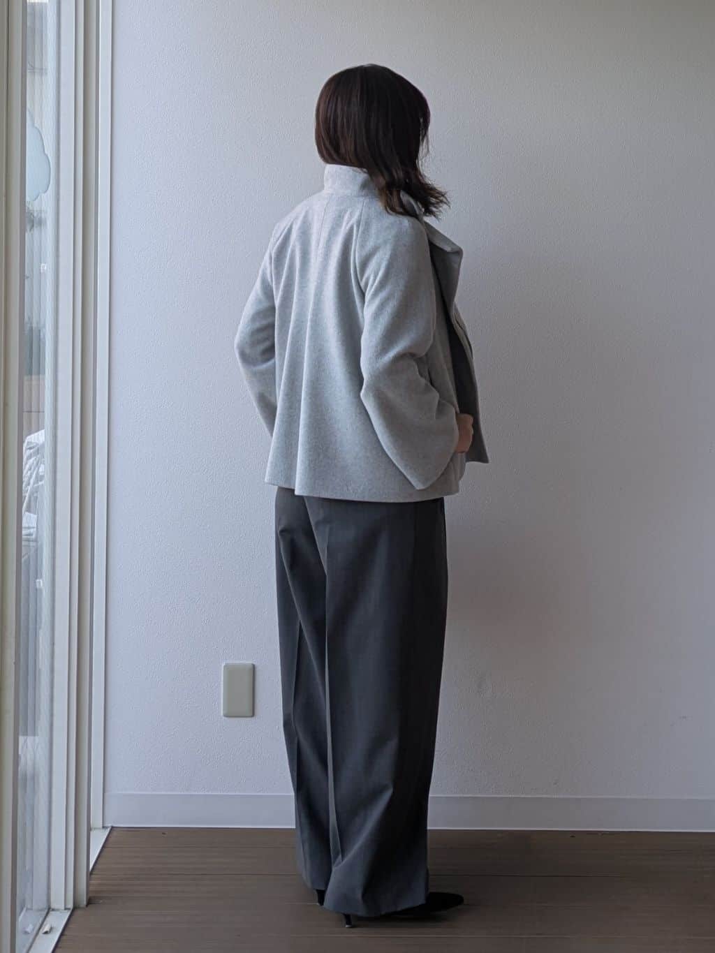 なみきさんの「UNTITLED｜【着回しが効く／オンオフアウター】ウールショートコート」を使ったコーディネート
