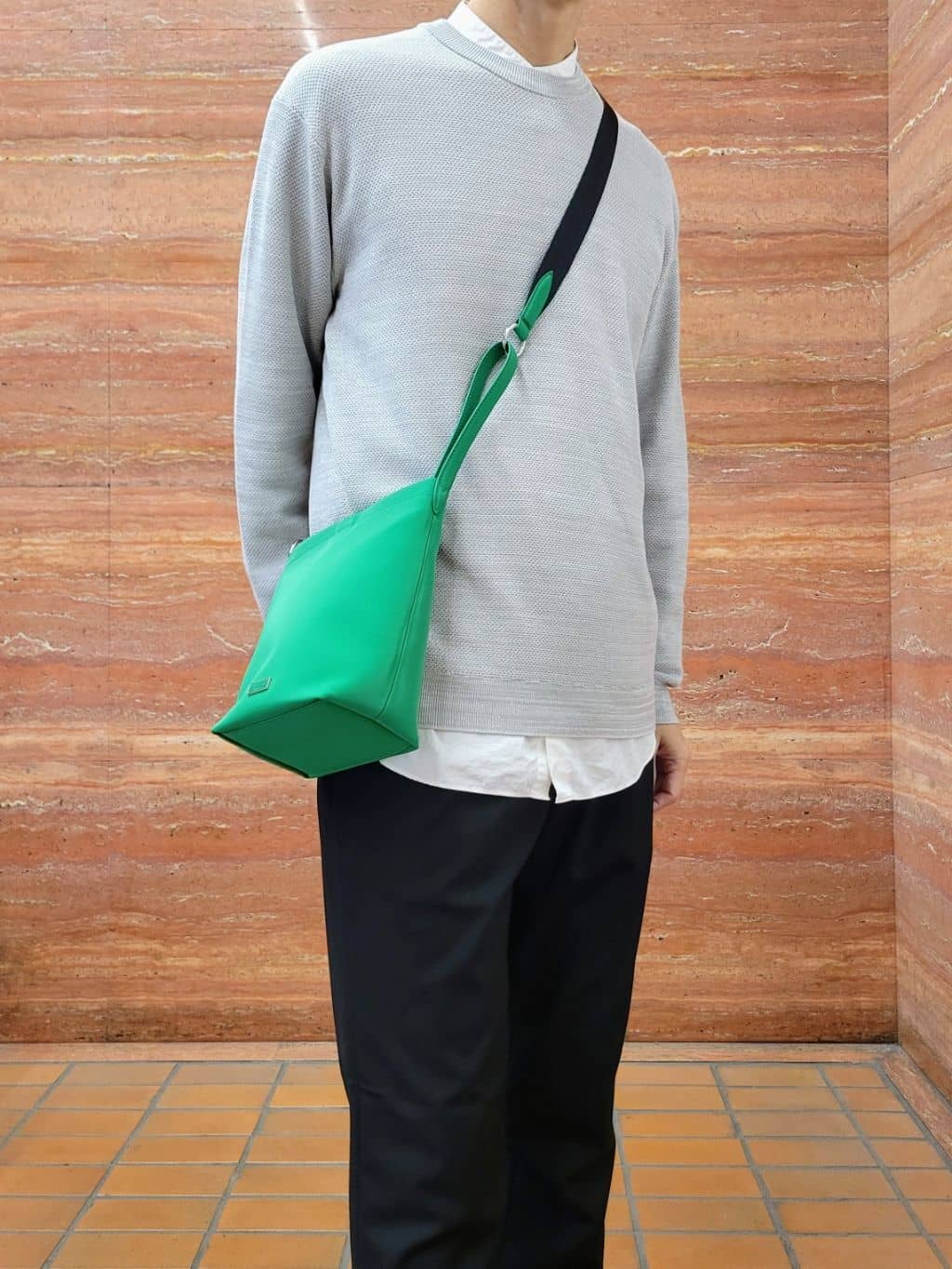 piroyaさんの「TAKEO KIKUCHI｜【洗える】カラースプリングニット」を使ったコーディネート