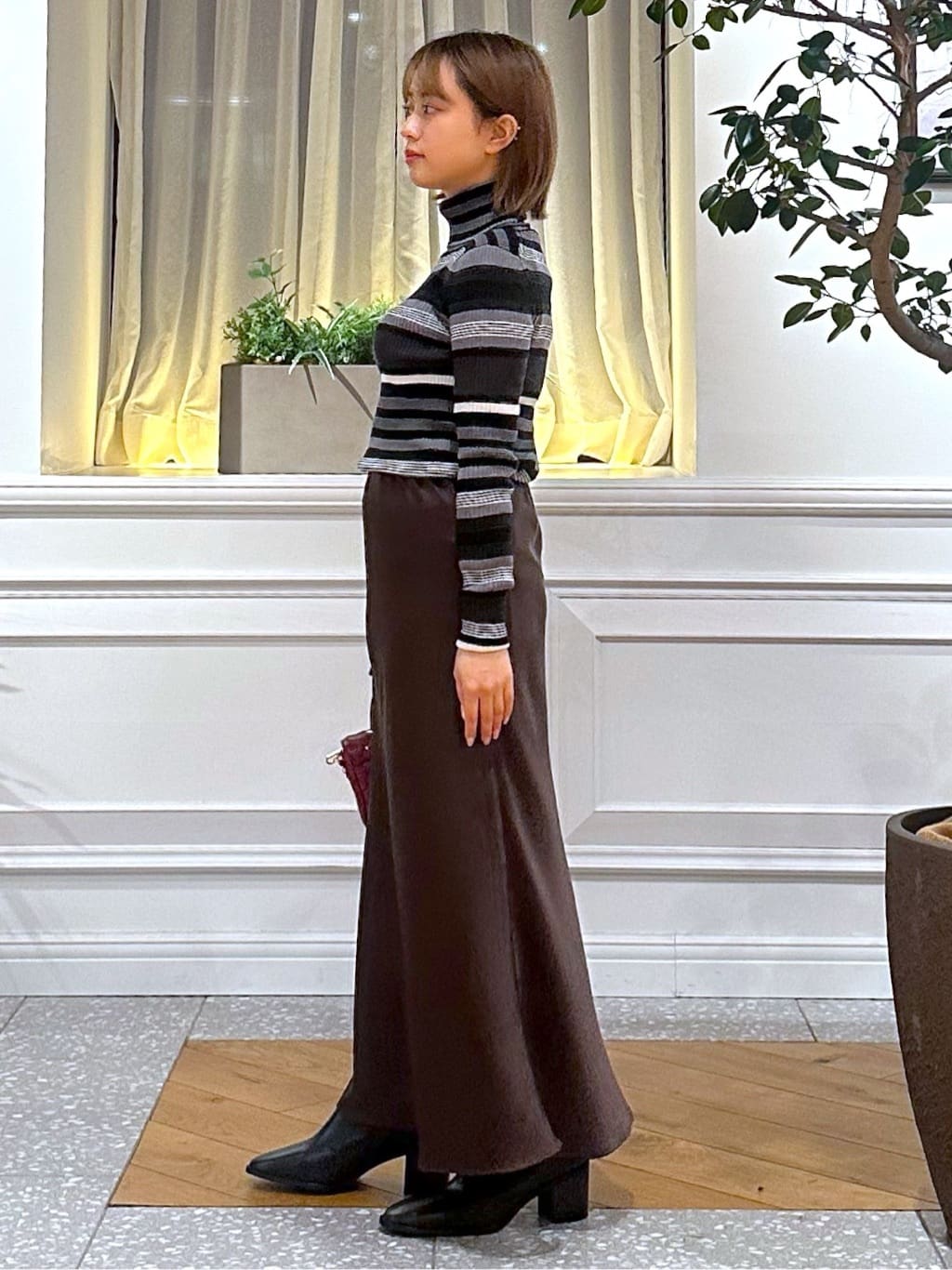 なべこさんの「DRESSTERIOR｜シルクブレンドメリノウールリブプルオーバー」を使ったコーディネート