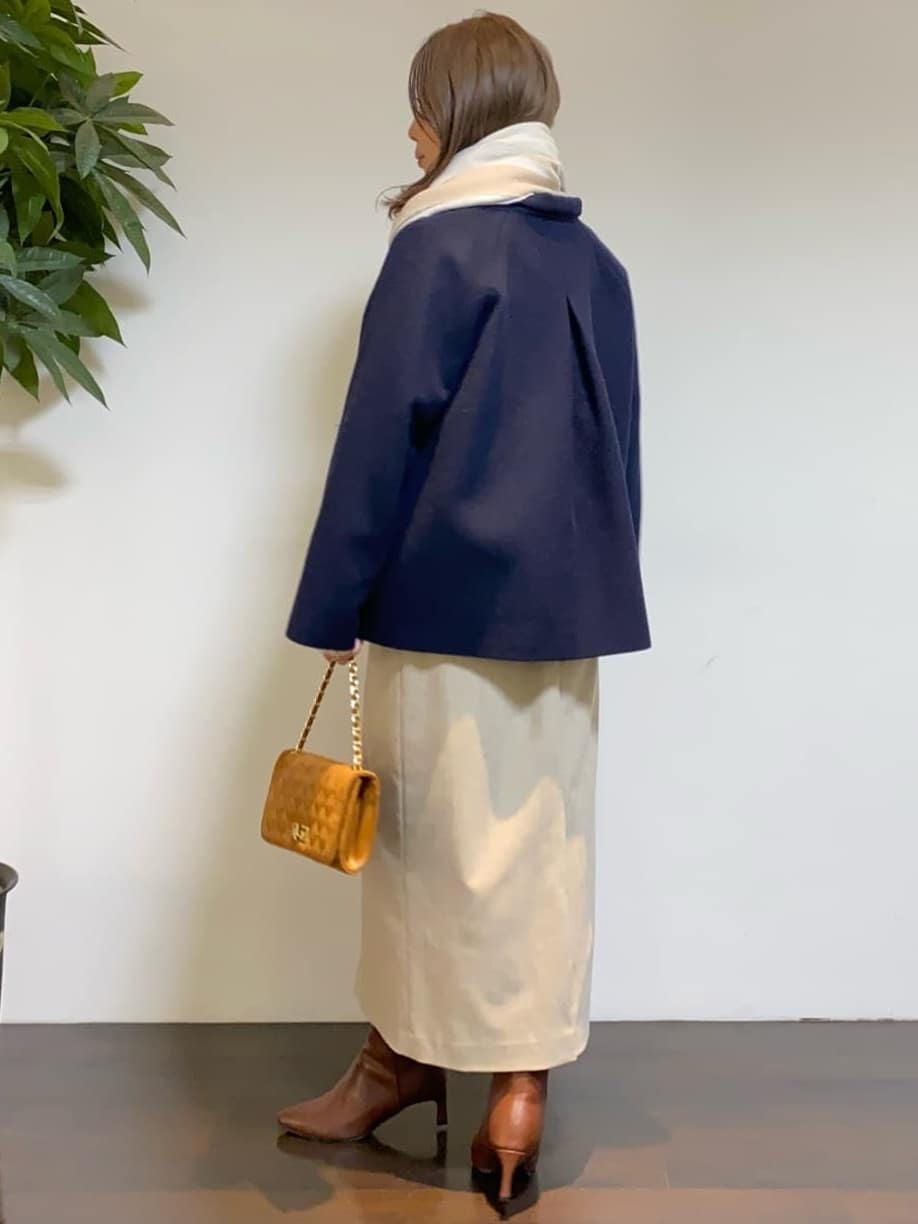 tomoさんの「UNTITLED｜【着回しが効く／オンオフアウター】ウールショートコート」を使ったコーディネート
