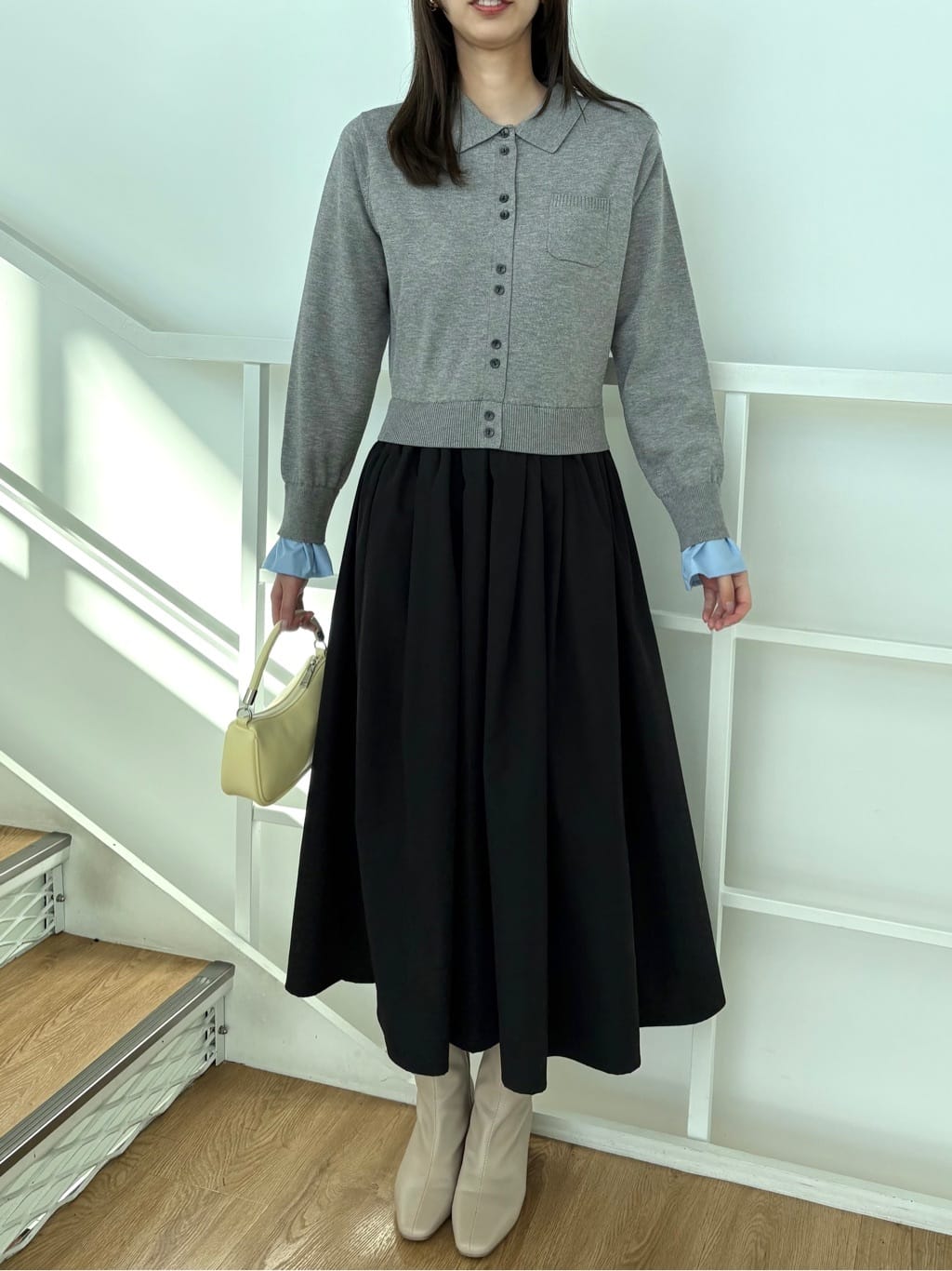 めぐさんの「OPAQUE.CLIP｜ポロ襟ニットドッキングフレアワンピース【洗濯機OK】」を使ったコーディネート