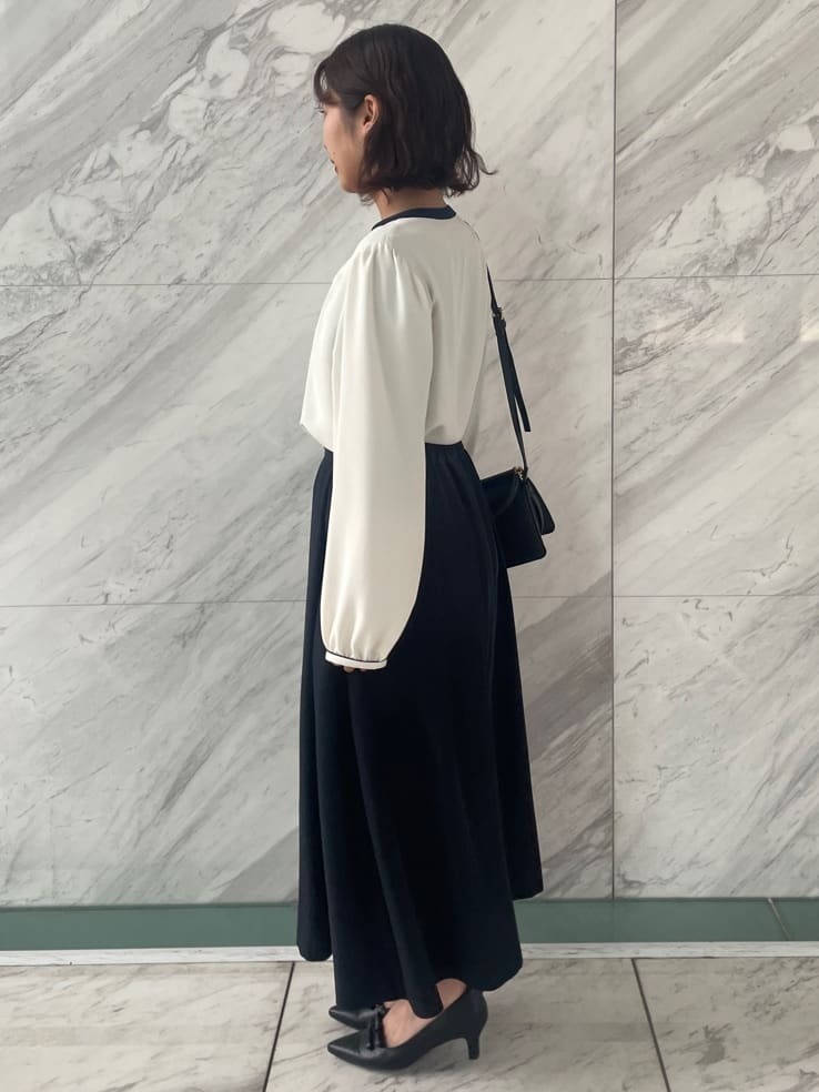abeさんの「Couture brooch｜ダブルリボンパンプス」を使ったコーディネート