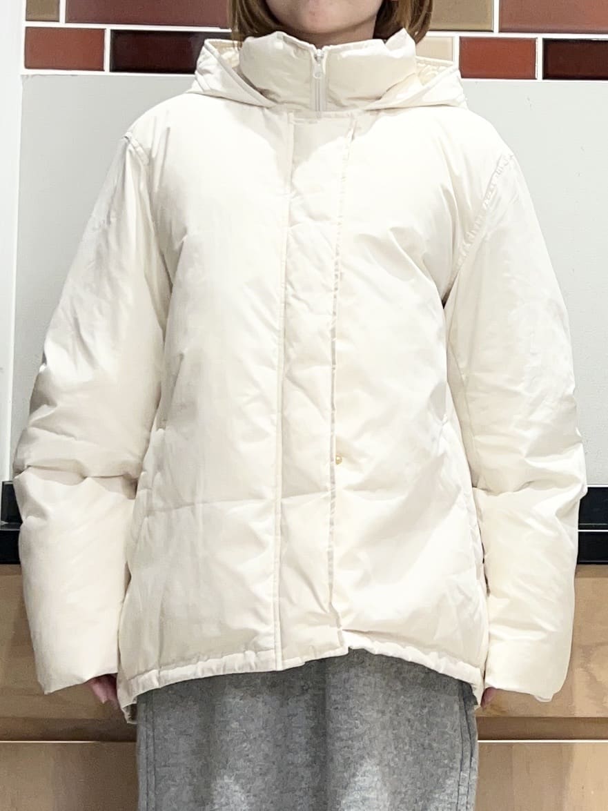 かのさんの「THE SHOP TK｜【ぎゅっとされているような暖かさ】撥水中綿ブルゾン」を使ったコーディネート