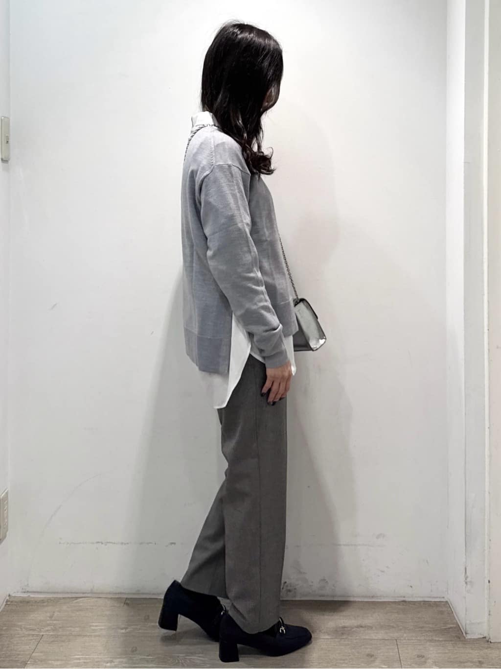 yuicciさんの「OPAQUE.CLIP｜ボートネックニット／エクストラファインメリノウール【THEシリーズ／洗濯機OK】」を使ったコーディネート