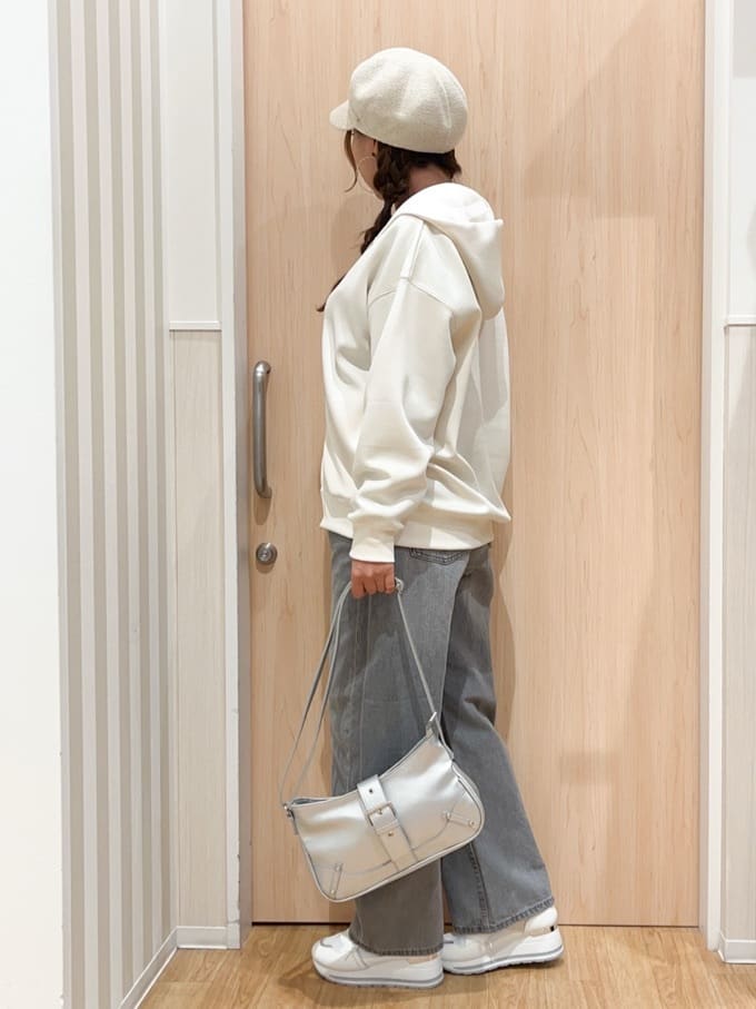 natsumiさんの「SHOO･LA･RUE｜【洗濯機可/S-LL】ほどよいゆとりの もちっとやわらかリブニット」を使ったコーディネート