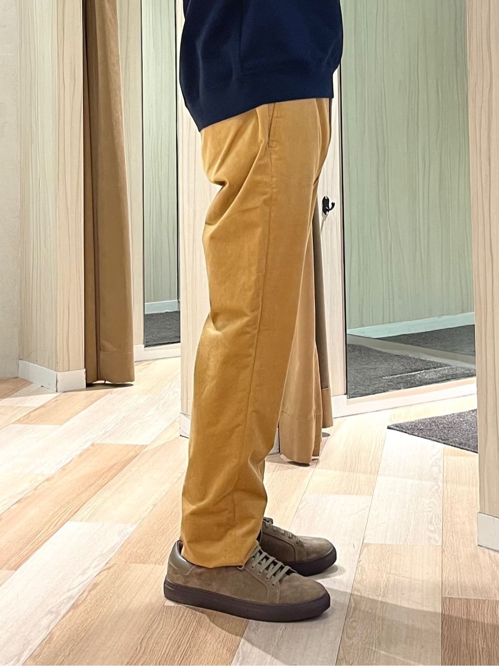 URAさんの「TAKEO KIKUCHI｜【Sサイズ～】ウォーム ミラノリブ オフネック プルオーバー」を使ったコーディネート