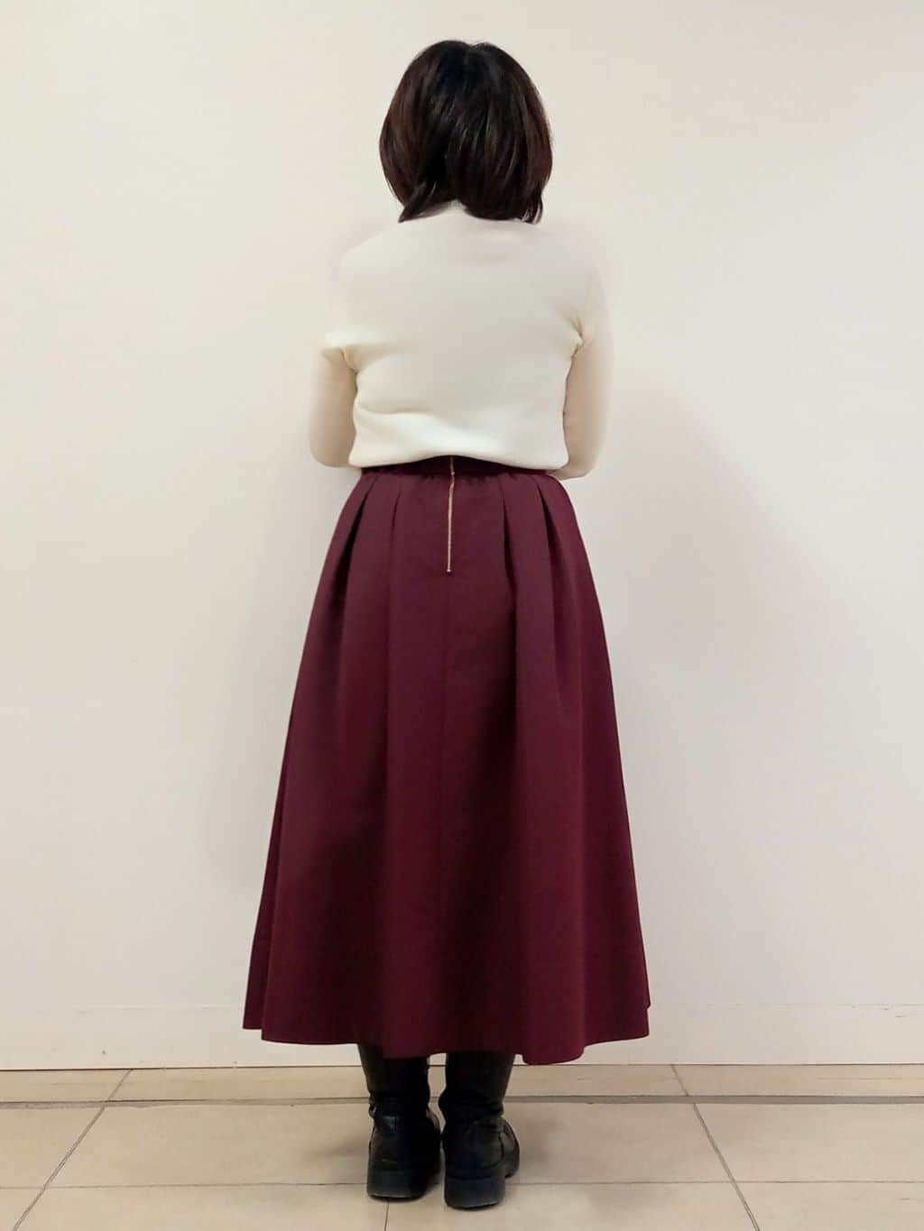 emiさんの「DRESSTERIOR｜Super110sウールステンカラーコート」を使ったコーディネート