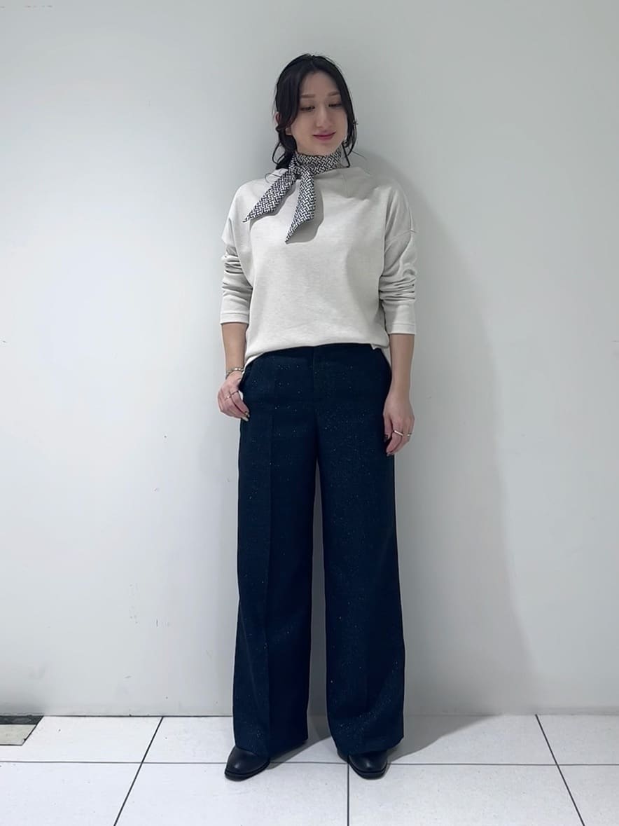 そんさんの「INDIVI｜【SETUP可能／洗える／UVケア】ライトジャージ ボトルネックトップス」を使ったコーディネート