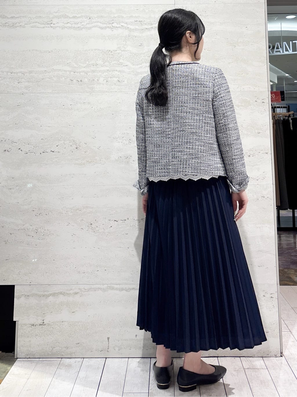 かほさんの「OPAQUE.CLIP｜ガラスパールロングネックレス」を使ったコーディネート
