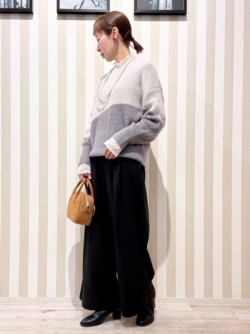 まつこさんの「SHOO･LA･RUE｜【S-LL】上品なレースハイネックトップス」を使ったコーディネート