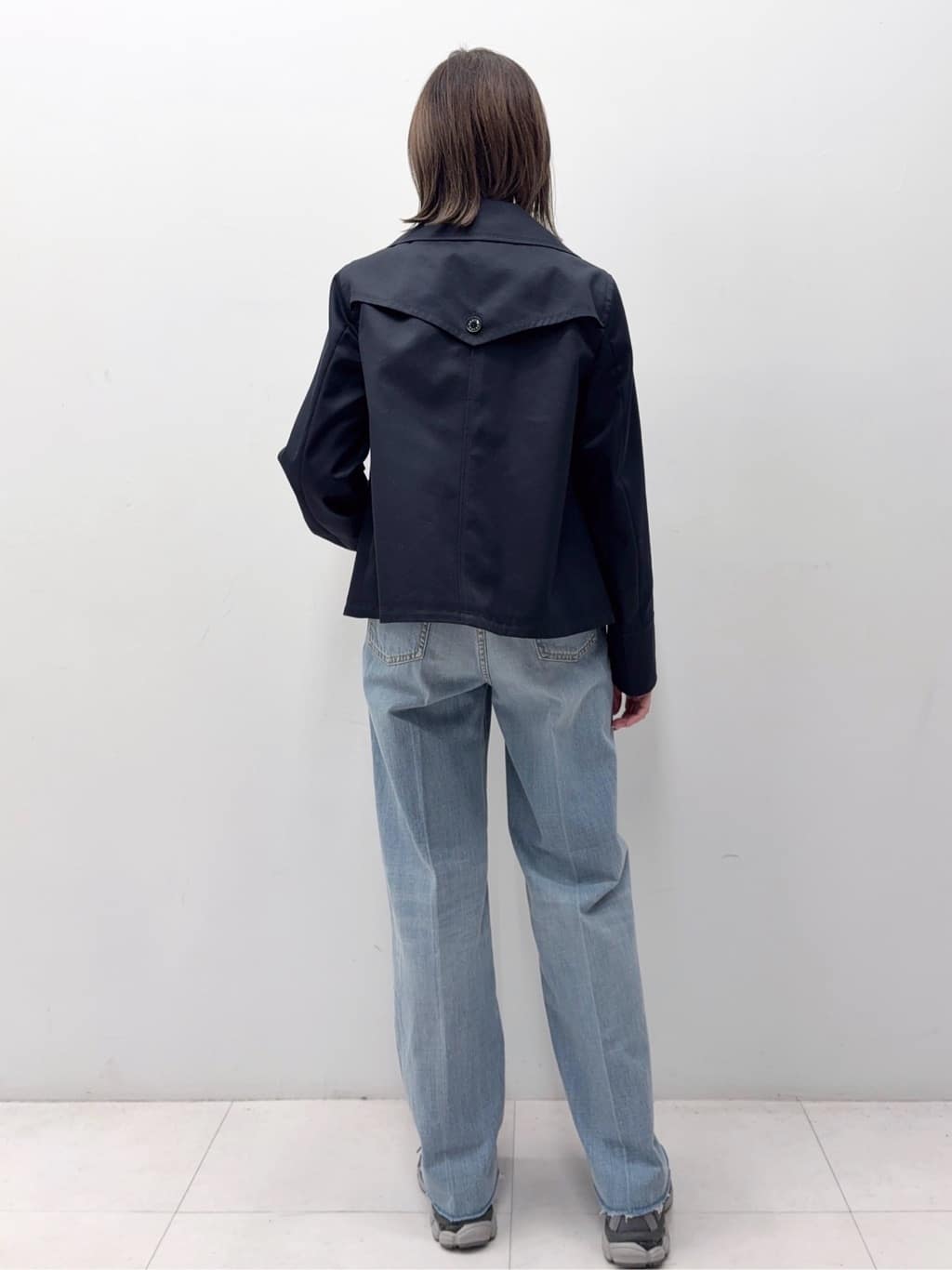 Nishijimaさんの「DRESSTERIOR｜【ウォッシャブル/撥水素材】Aラインショートトレンチジャケット」を使ったコーディネート
