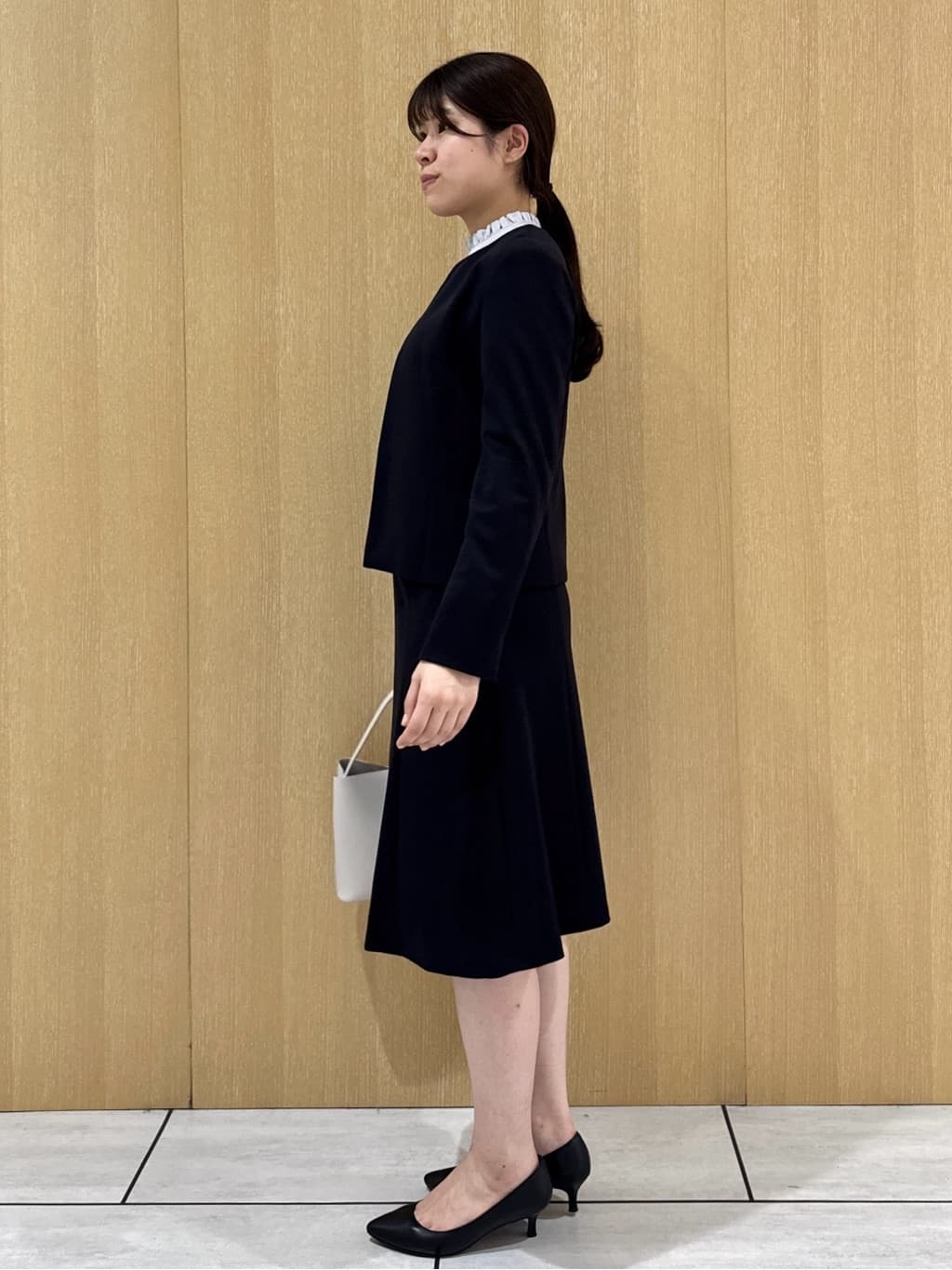 nanaさんの「UNTITLED｜【洗えるスーツ/ストレッチ】ウール混ジャージ ノーカラージャケット」を使ったコーディネート
