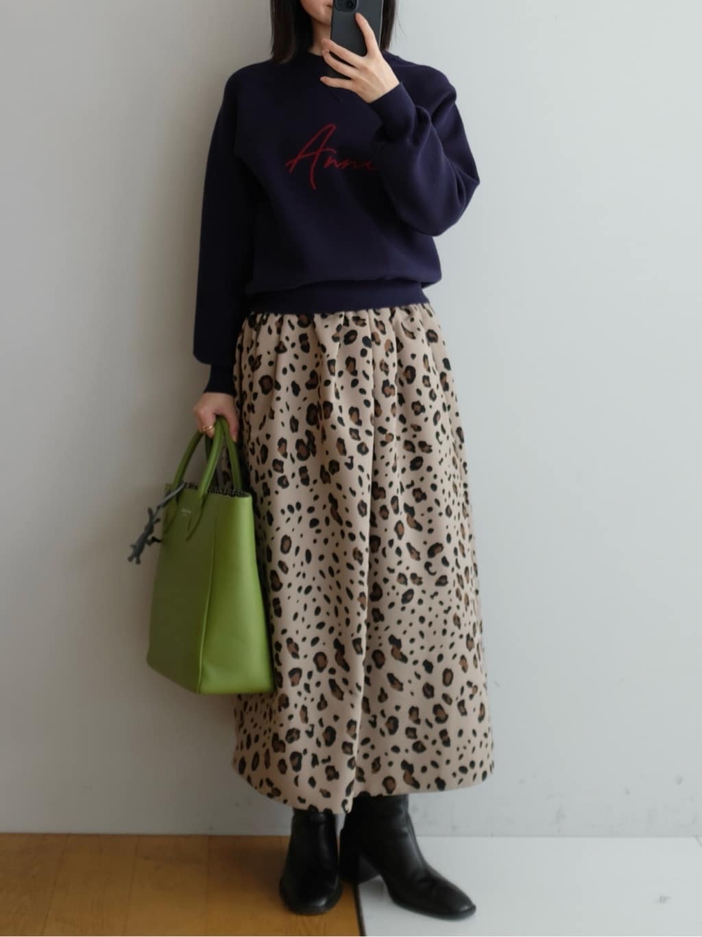 Kishimotoさんの「DRESSTERIOR｜ピストルラビットチャーム」を使ったコーディネート