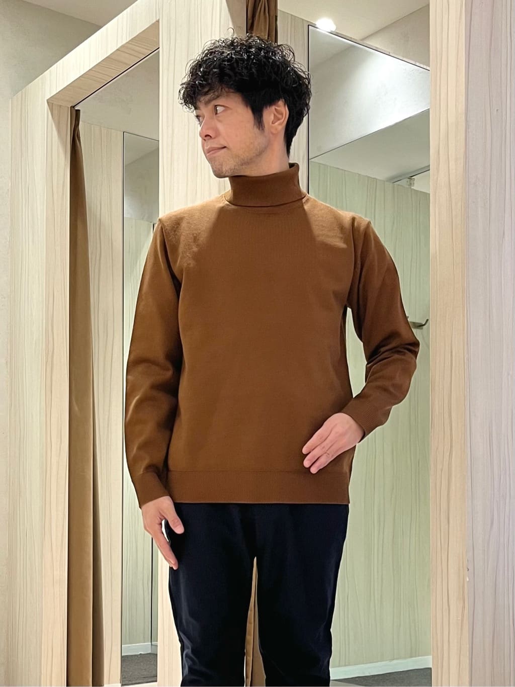 URAさんの「TAKEO KIKUCHI｜カシミヤブレンド ビーバー調チェスターコート」を使ったコーディネート