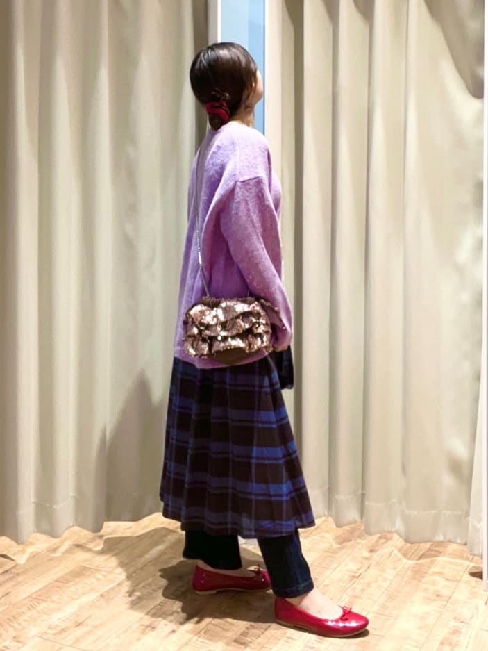 もんちゃんさんの「SHOO･LA･RUE｜【S-LL／2WAY】取り外しのできる シャツ腰巻パーツつきチェック柄スカート」を使ったコーディネート