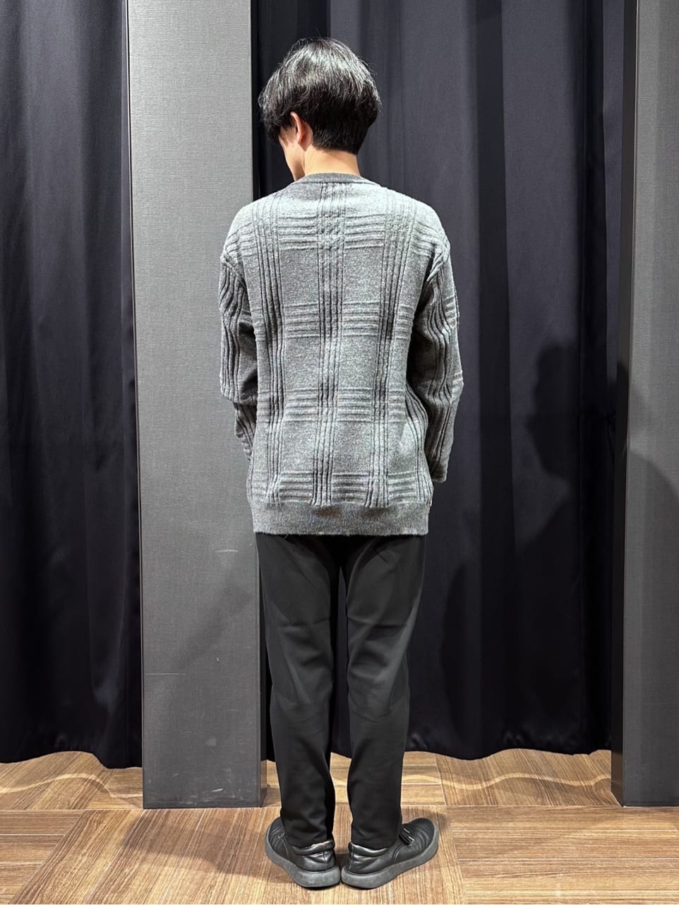 tomoyaさんの「THE SHOP TK｜【優しい肌触り】カシミヤタッチ チェックニット　洗濯機OK」を使ったコーディネート