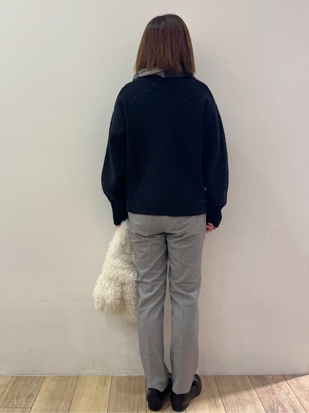 kcさんの「OPAQUE.CLIP｜ウォームストレッチテーパードパンツ【洗濯機OK／防シワ／吸湿発熱】《XS～3L》」を使ったコーディネート