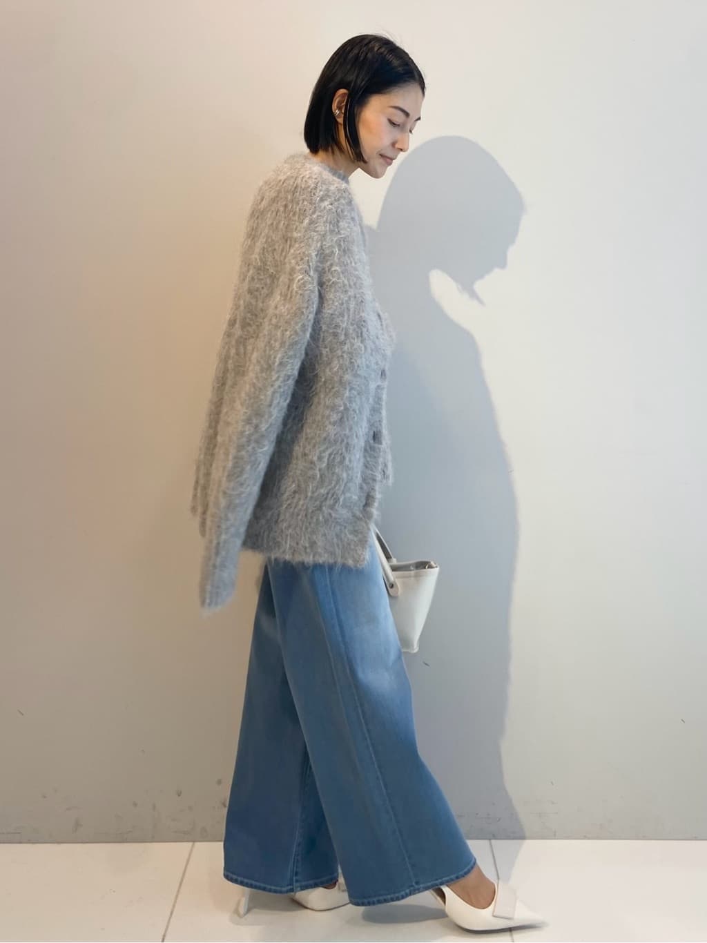 AYAさんの「UNTITLED｜【ゆったり】アルパカ混シャギー カーディガン」を使ったコーディネート