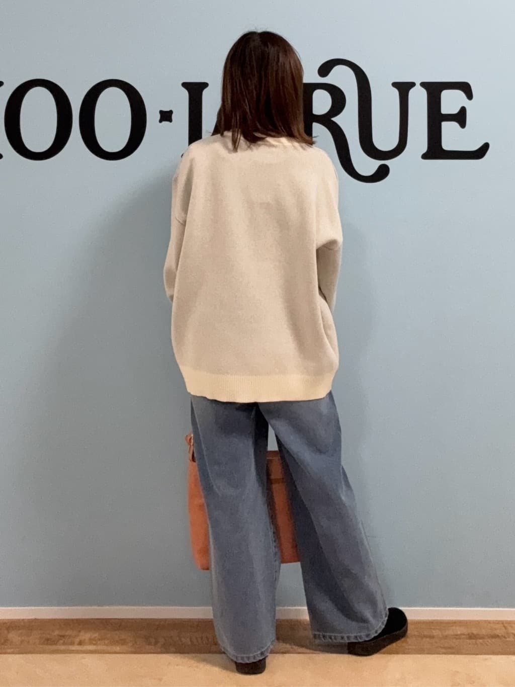 Naaatsuさんの「SHOO･LA･RUE｜【8ポケット】フロント切替 ショルダーバッグ」を使ったコーディネート