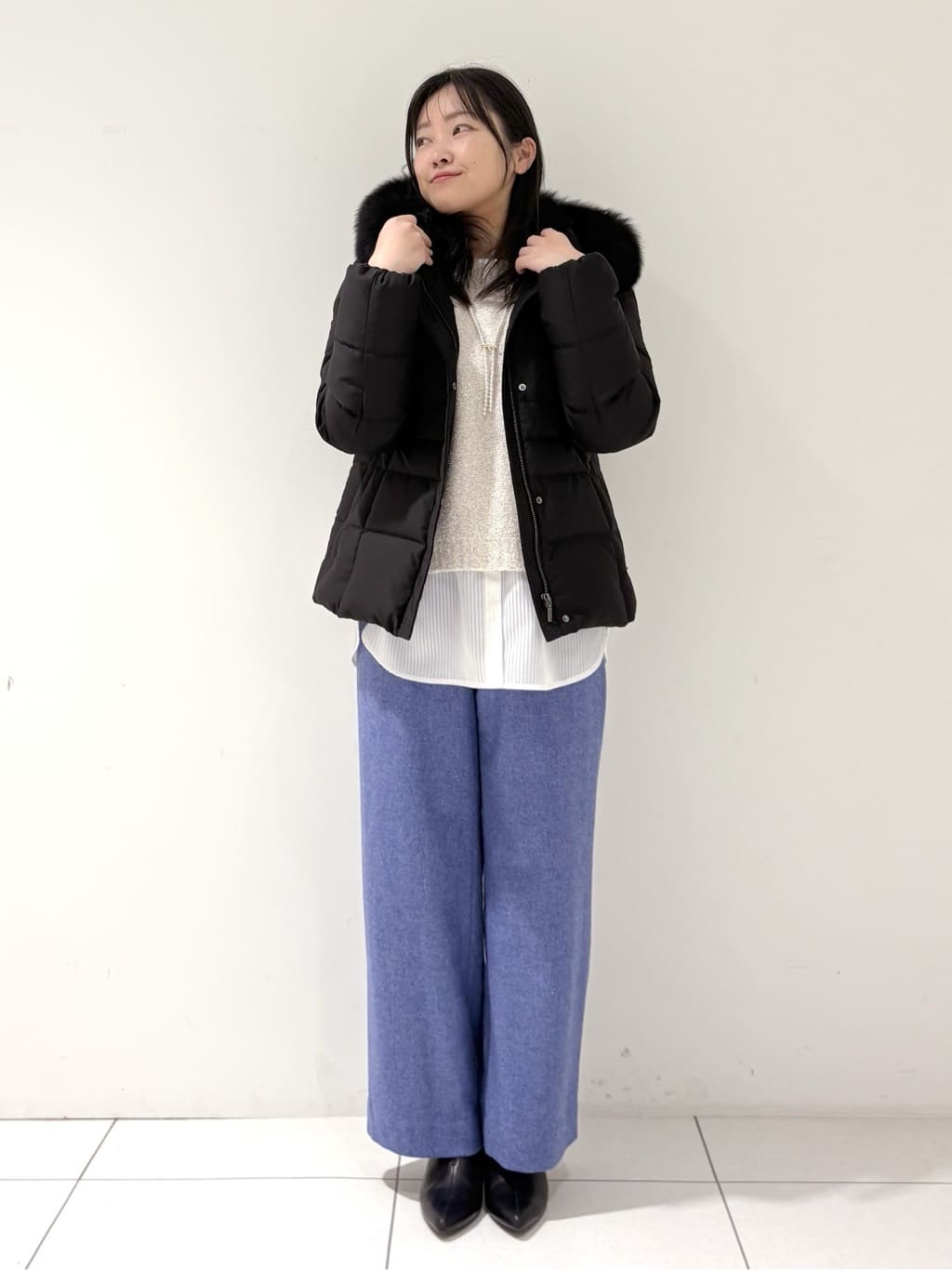 momokoさんの「INDIVI｜【洗える／ラメ／意匠感】ミックスブークレニット」を使ったコーディネート