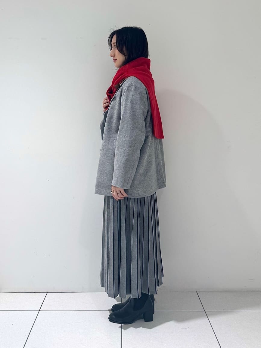 そんさんの「INDIVI｜【軽やか／ゆったり】ウール混ショートトレンチコート」を使ったコーディネート