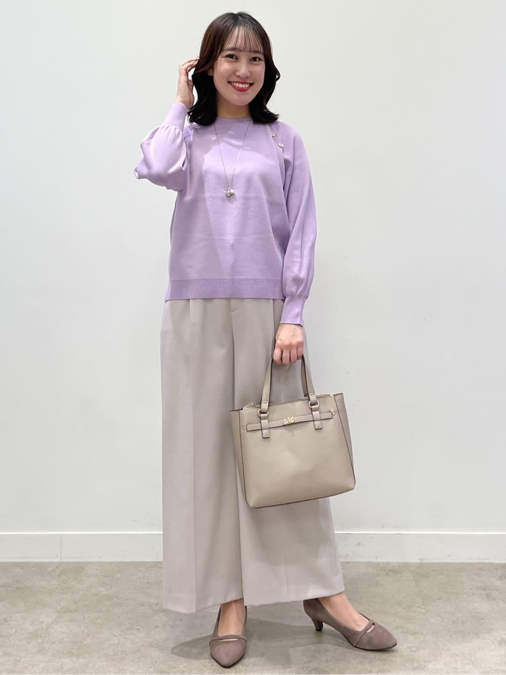 yukariさんの「Reflect｜【ゆったり着られる◎】ラグランスリーブニット」を使ったコーディネート