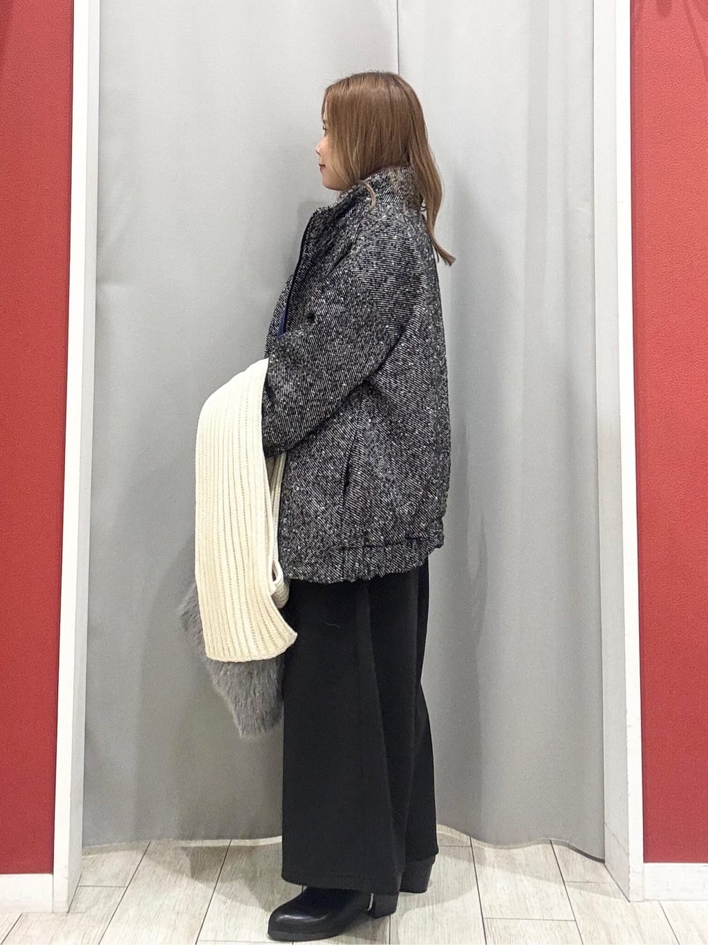 shioさんの「SHOO･LA･RUE｜【洗濯機可】美脚見え あったか圧縮ニット ガウチョパンツ」を使ったコーディネート