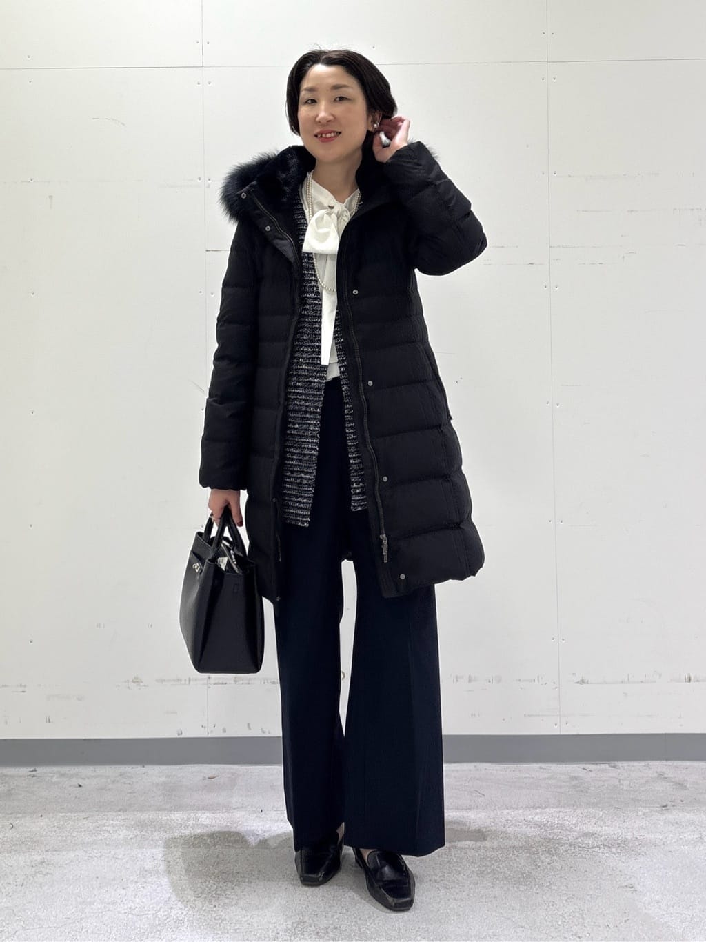 yuriさんの「INDIVI｜【新作褒められパンツ】快温ワイドパンツ」を使ったコーディネート