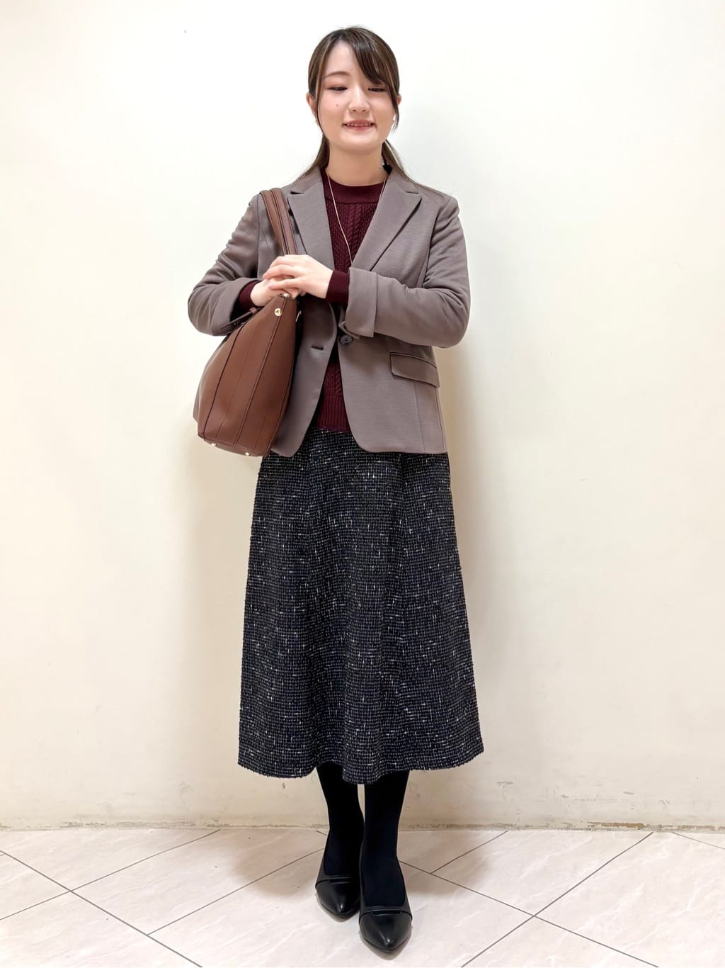 mikiさんの「Reflect｜【ほんのりラメ感◎】ケーブル柄ニット」を使ったコーディネート