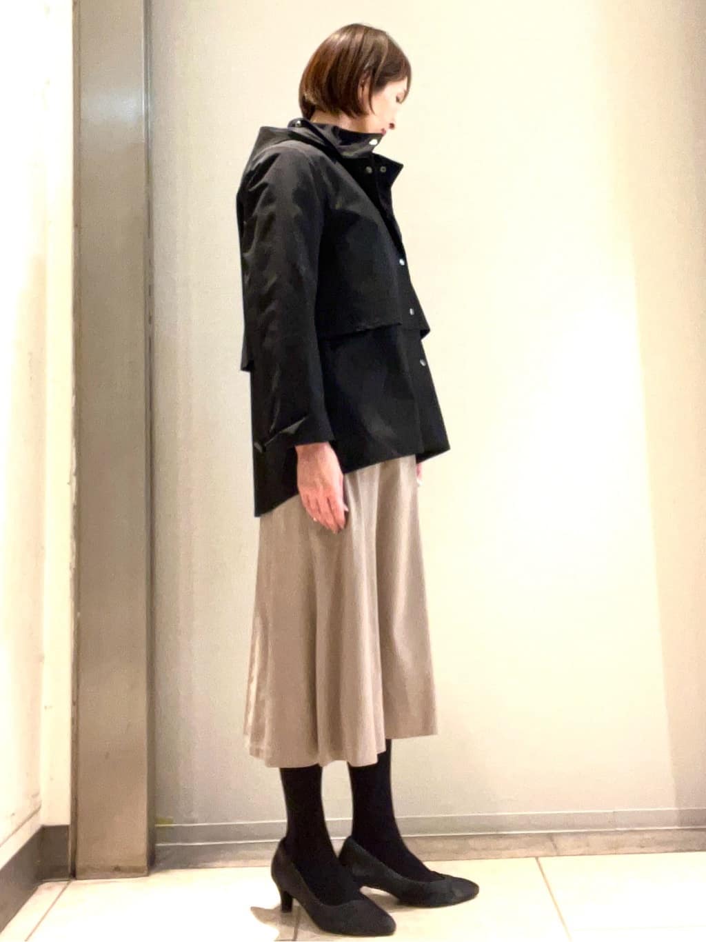 TOMOMIさんの「Reflect｜【すっきり見え／フード取り外し可／通勤におすすめ◎】ライティアウター」を使ったコーディネート