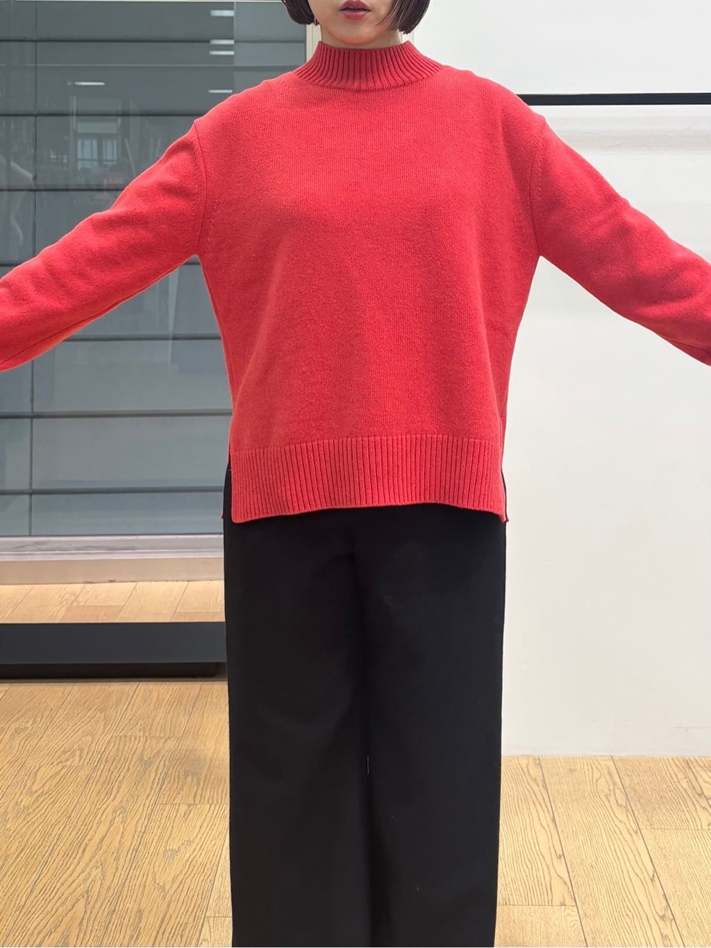 asamiさんの「INDIVI｜【カシミヤ混】ミドルゲージ ハイネックニット」を使ったコーディネート