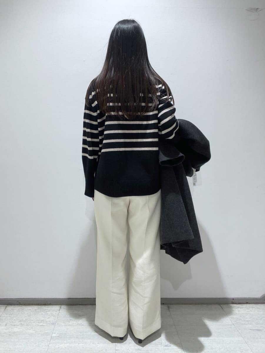 meiさんの「INDIVI｜【褒められパンツ/ウール調素材】ラメ混ワイドパンツ」を使ったコーディネート