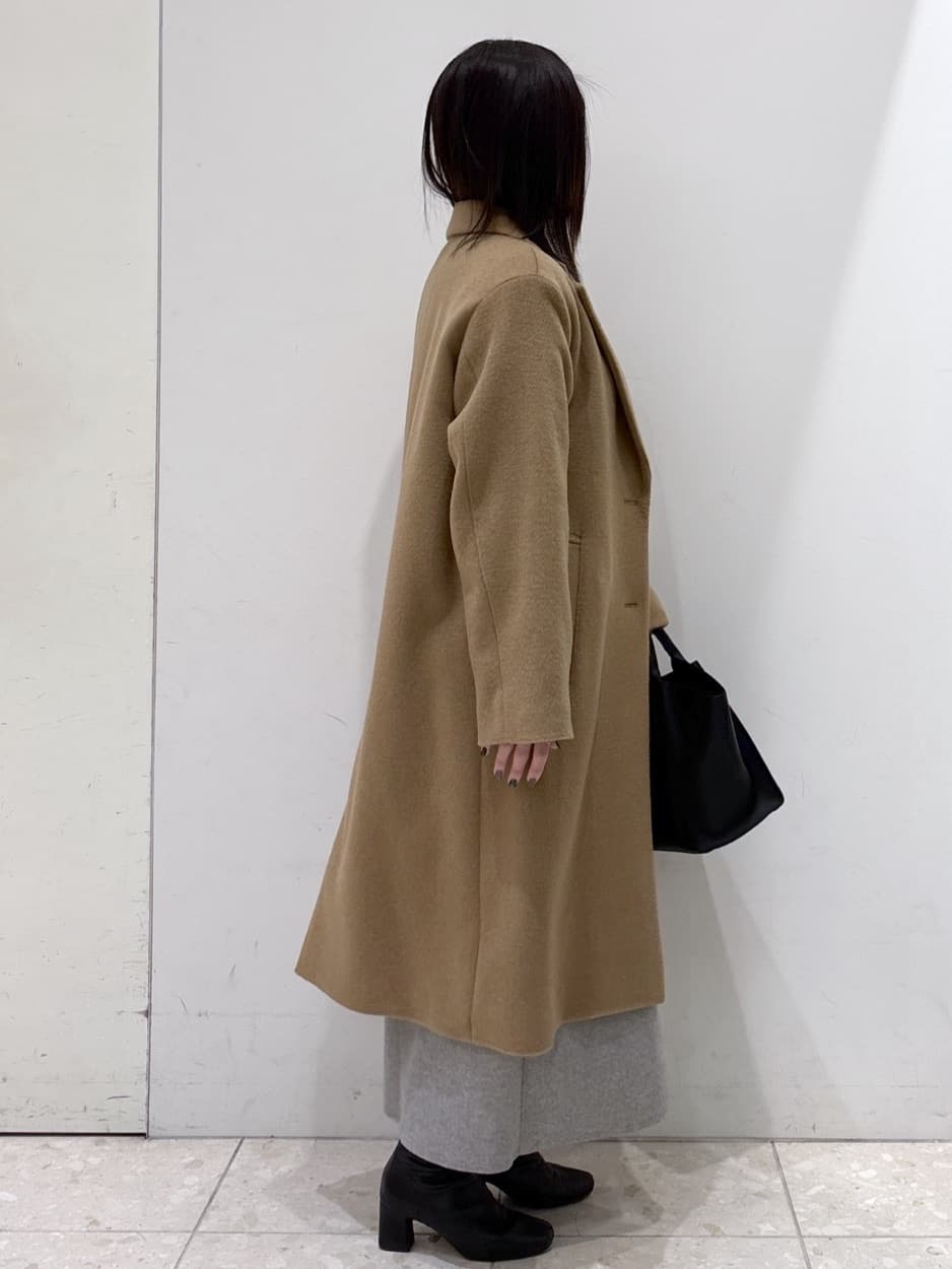 mameさんの「OPAQUE.CLIP｜カシミヤブレンドウールチェスターコート」を使ったコーディネート