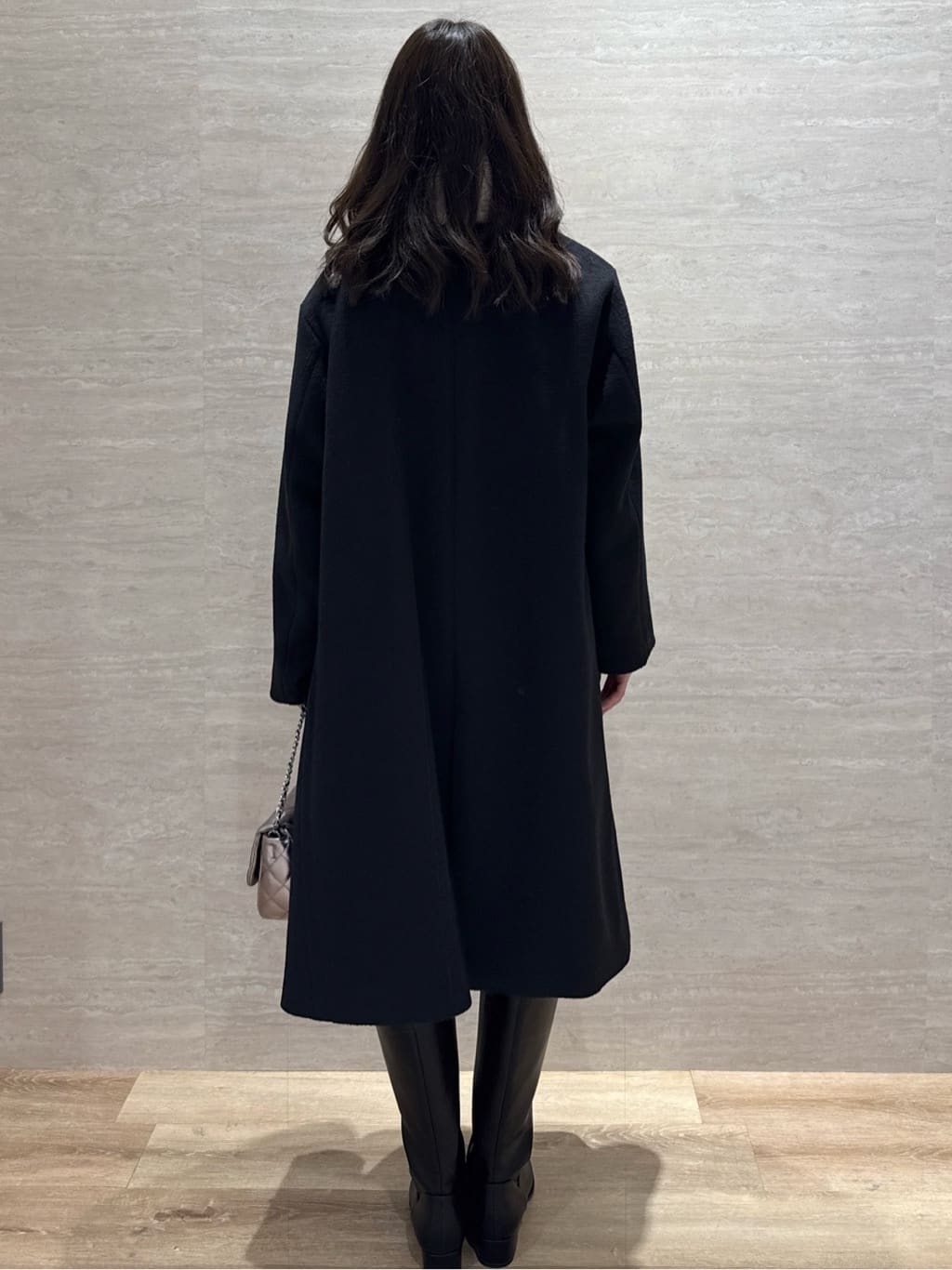 Hinaさんの「OPAQUE.CLIP｜カシミヤブレンドウールチェスターコート」を使ったコーディネート