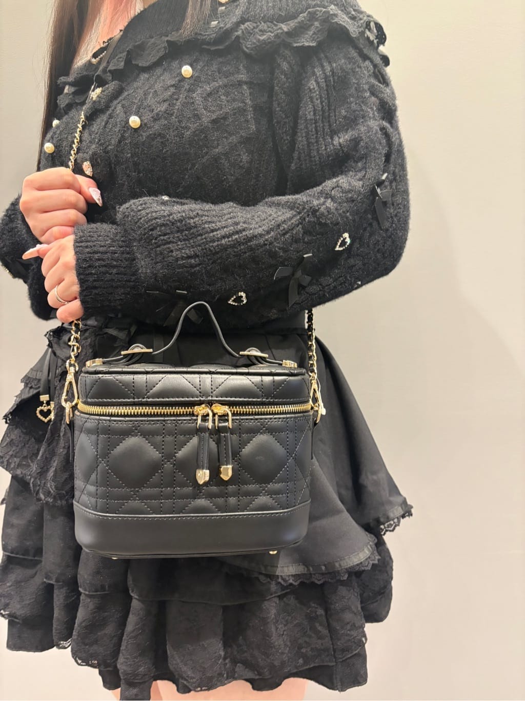 ひなさんの「ESPERANZA｜キルティングバニティ3WAYショルダー」を使ったコーディネート