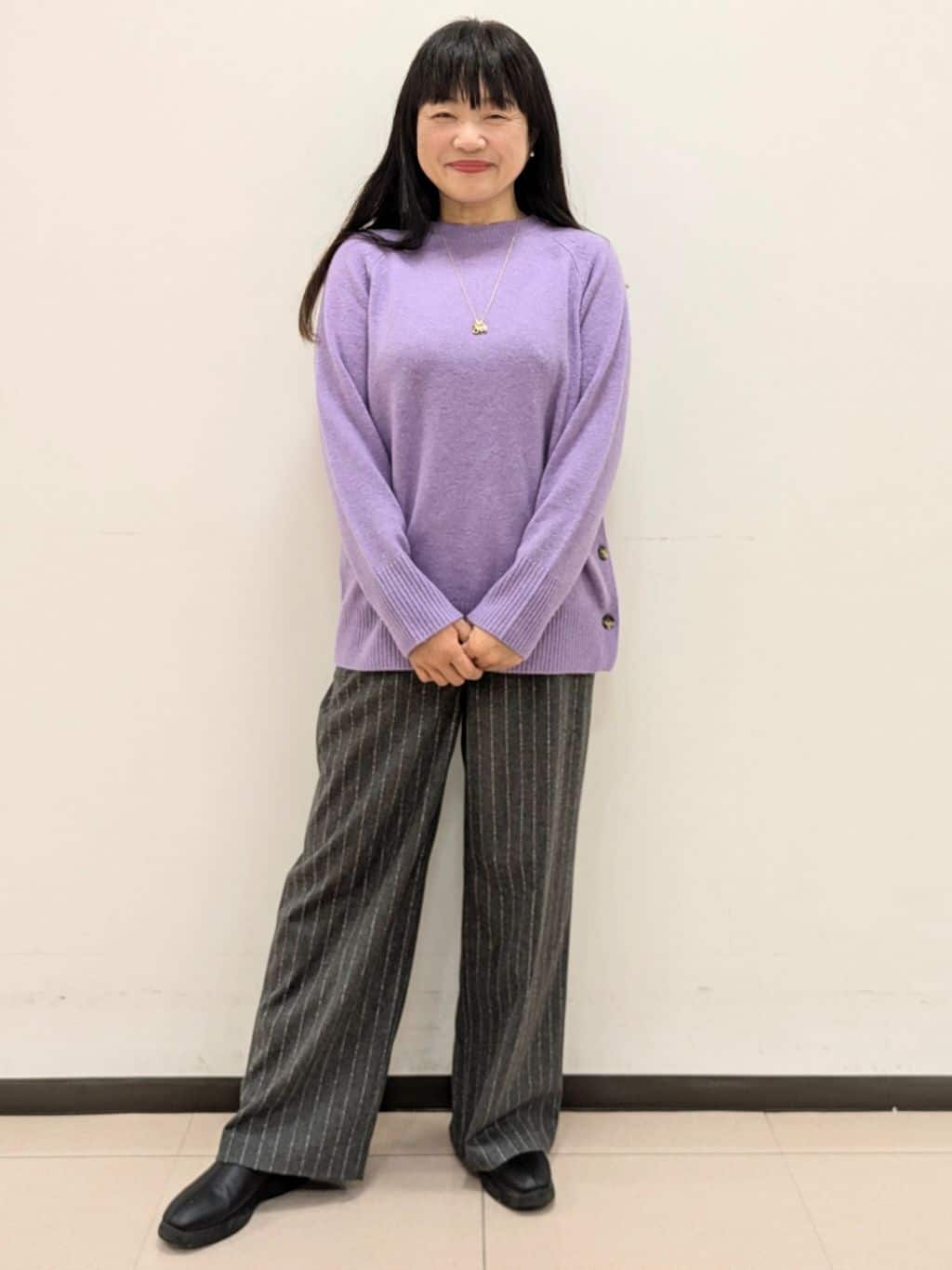 ともさんの「UNTITLED｜【8色展開/洗える】ウールカシミヤ ハイネックニット」を使ったコーディネート