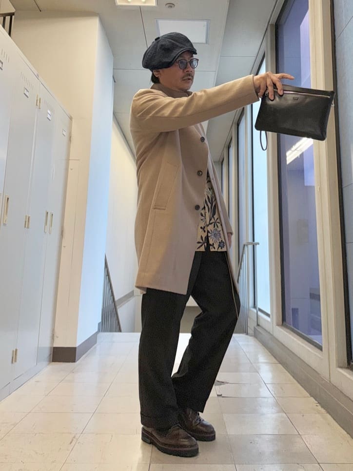 MAKOTO AIさんの「TAKEO KIKUCHI｜【ウールカシミヤブレンド】ビーバー調 スタンドカラー コート」を使ったコーディネート