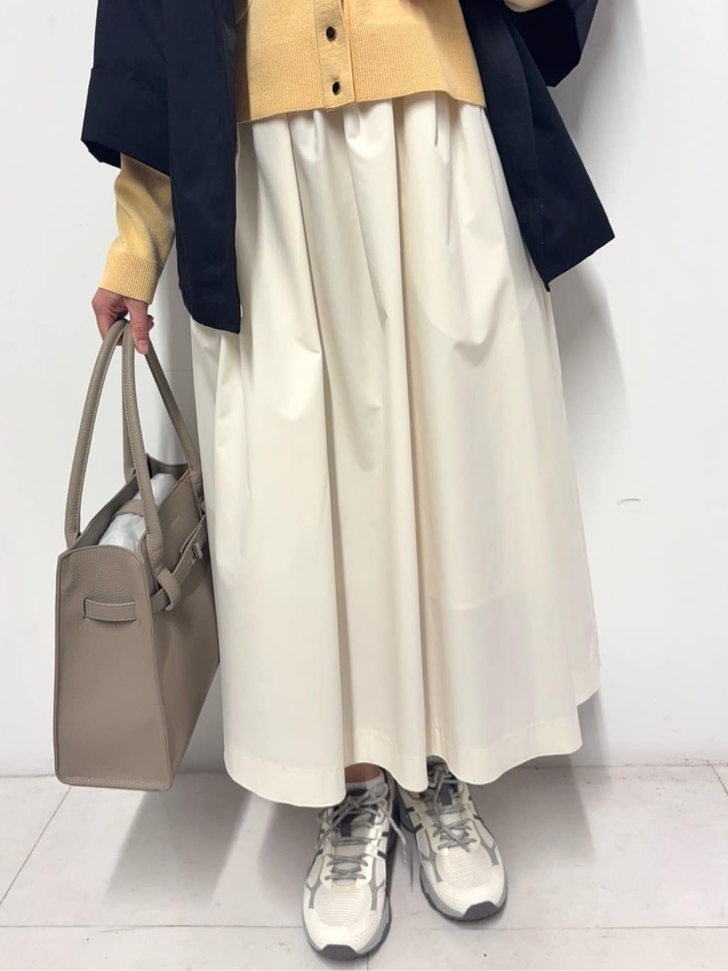 Nishijimaさんの「DRESSTERIOR｜【otonaMUSE5月号掲載/ウォッシャブル】タックギャザー スカート」を使ったコーディネート