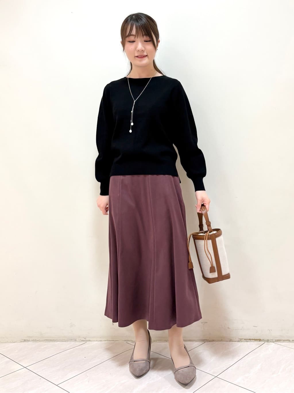 mikiさんの「Reflect｜【選べる6色／長く着られる◎】ボートネックニット」を使ったコーディネート